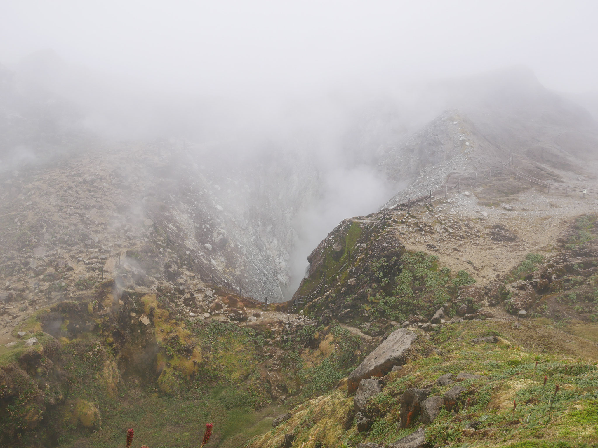 Fumées volcaniques