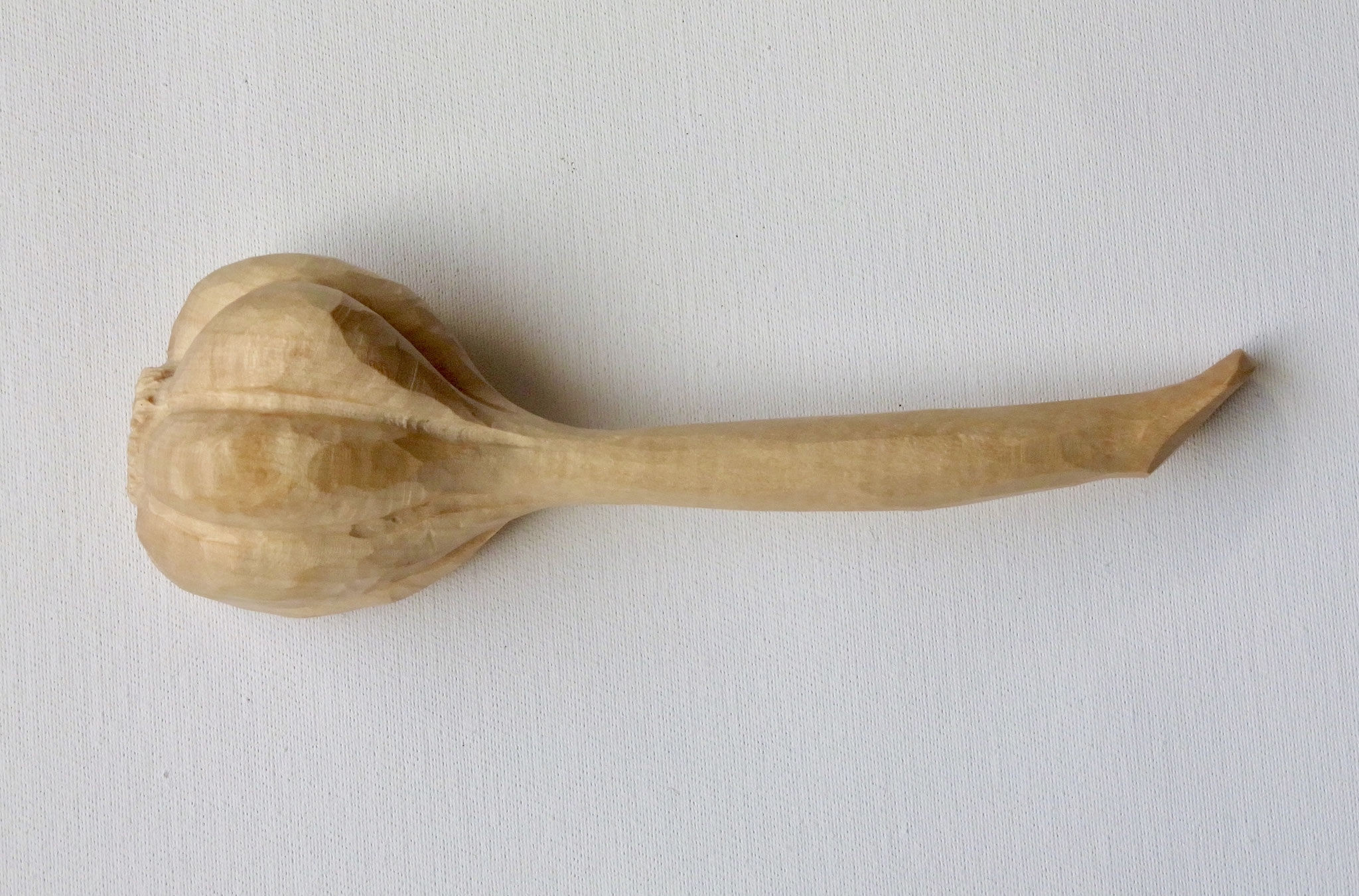 Knoblauch, 13x5x4cm, Lindenholz Natur geölt, 2016