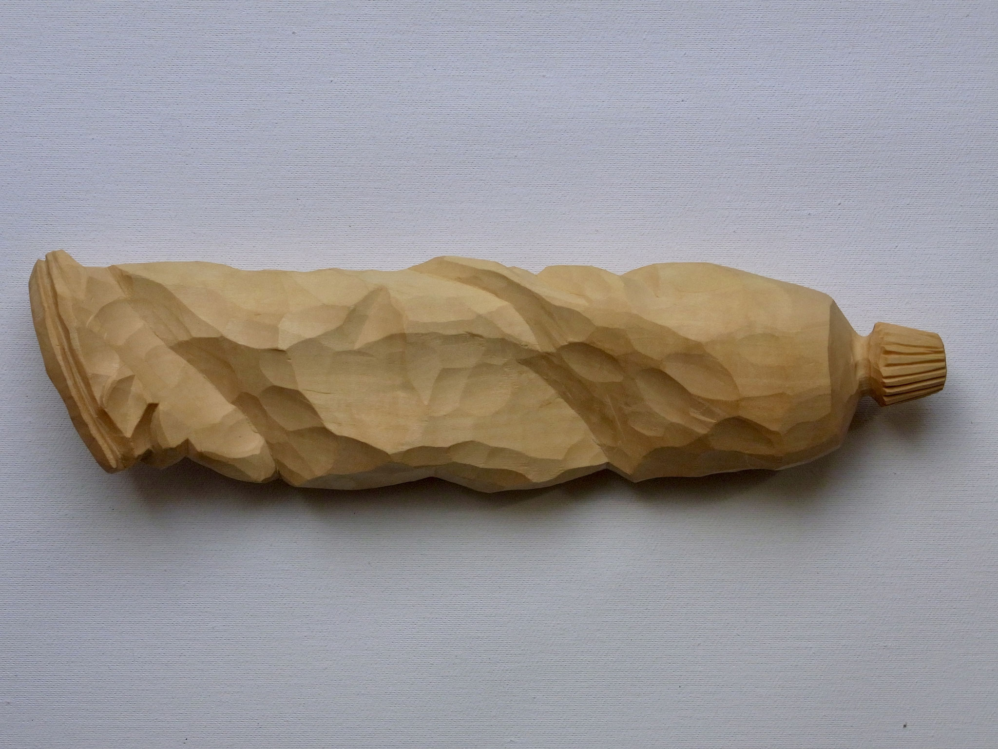Farbtube, 27x7X4cm, Lindenholz Natur geölt, 2016