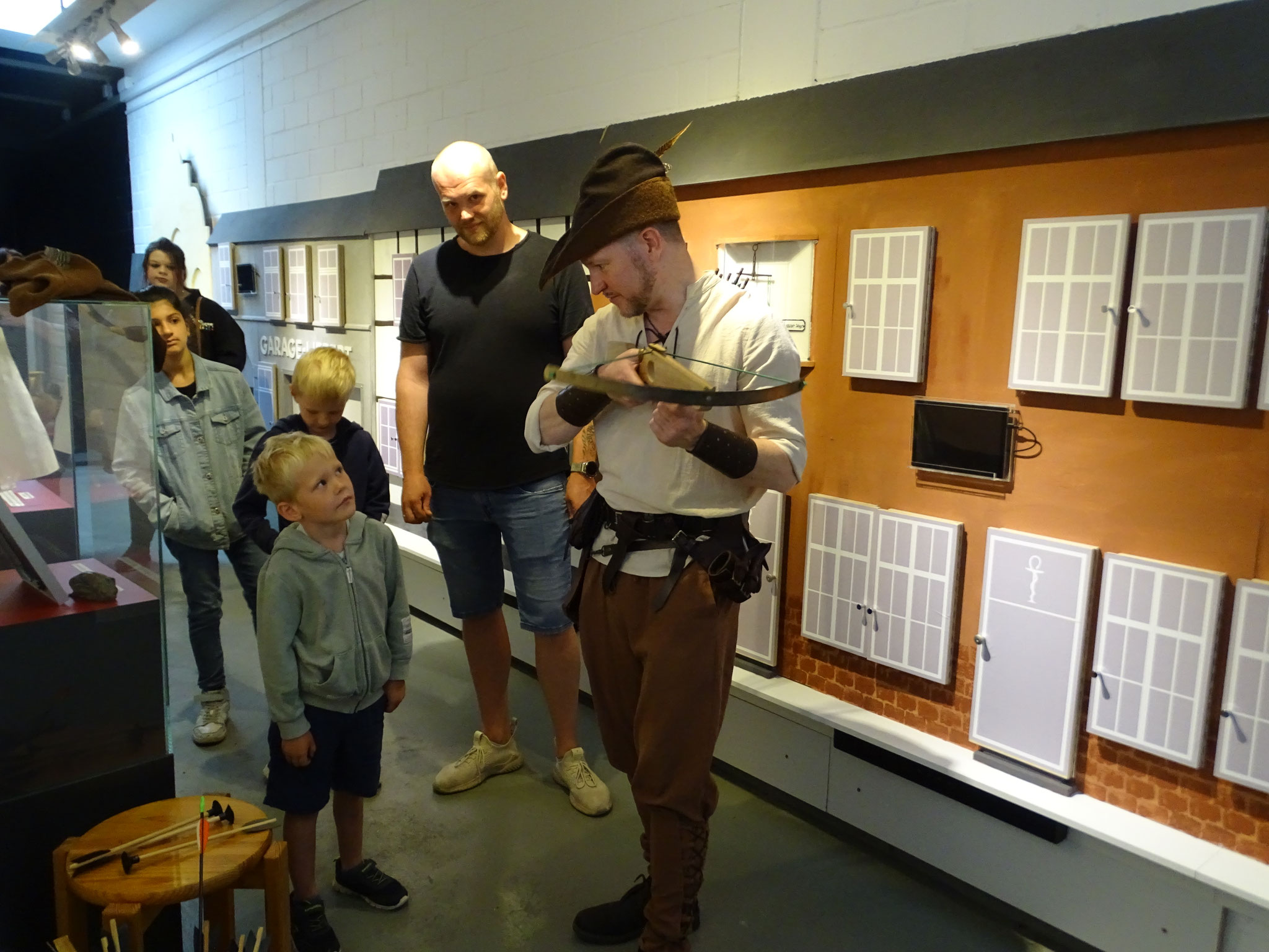 In der Museumswerkstatt wurde Bogenschießen angeboten