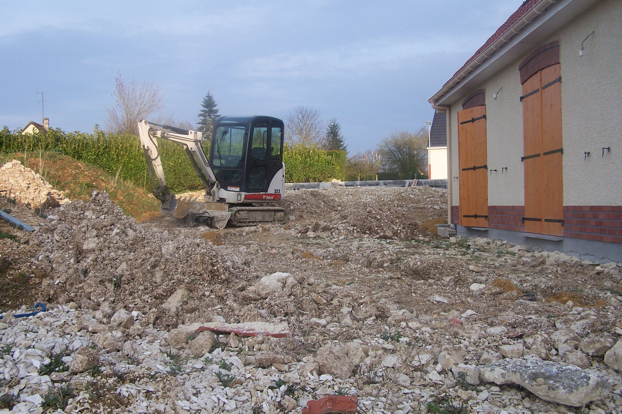 Photo 37 sur 73 AFFAIRE CRIMINELLE en Bande organisées « MES CHERS VOISINS » soit 6256 jours de persécutions criminelles en bandes organisées au cœur même des CARTELS DES HAUTS-DE-FRANCE