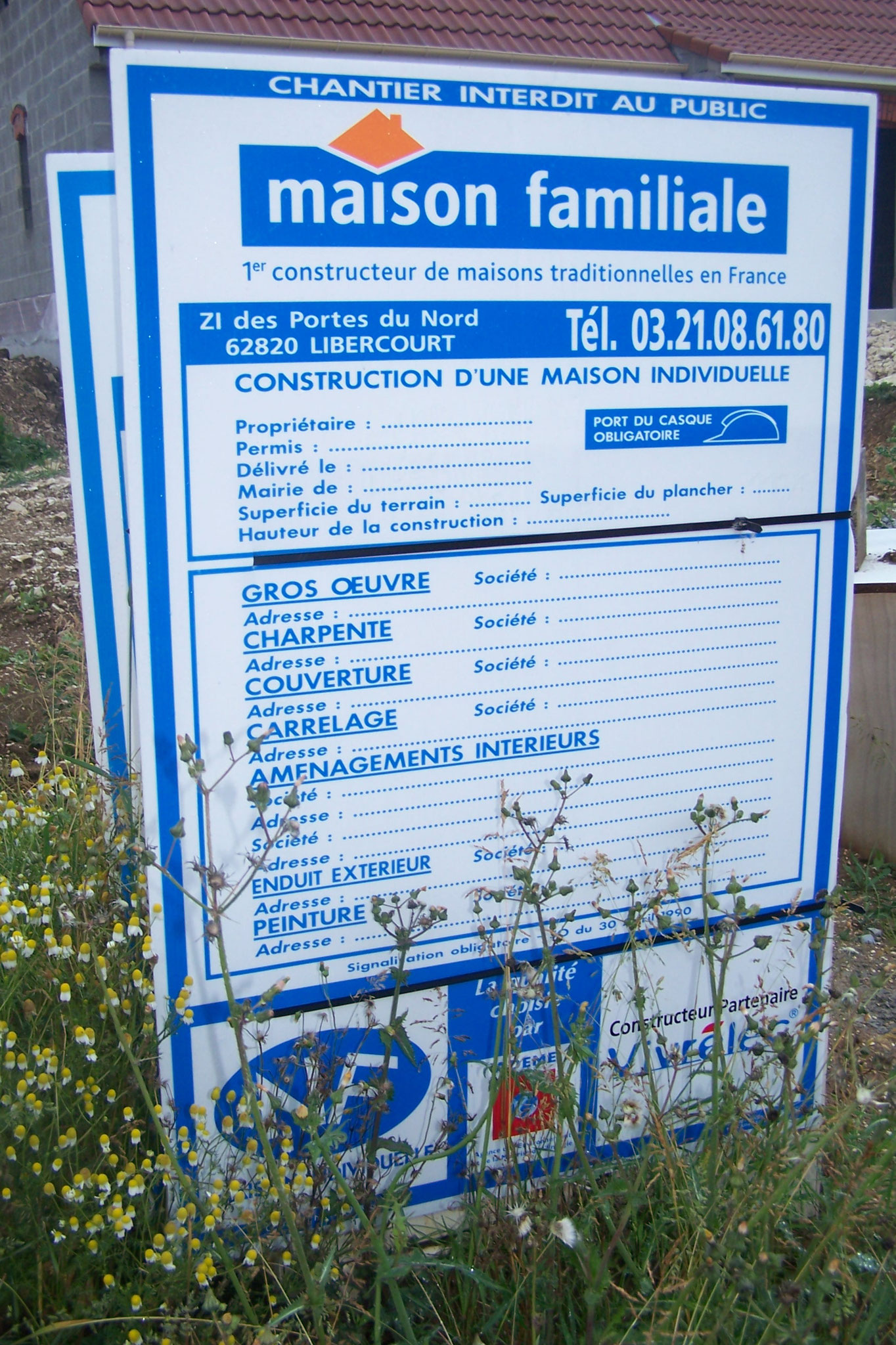 Photo 18 sur 73 AFFAIRE CRIMINELLE en Bande organisées « MES CHERS VOISINS » soit 6256 jours de persécutions criminelles en bandes organisées au cœur même des CARTELS DES HAUTS-DE-FRANCE