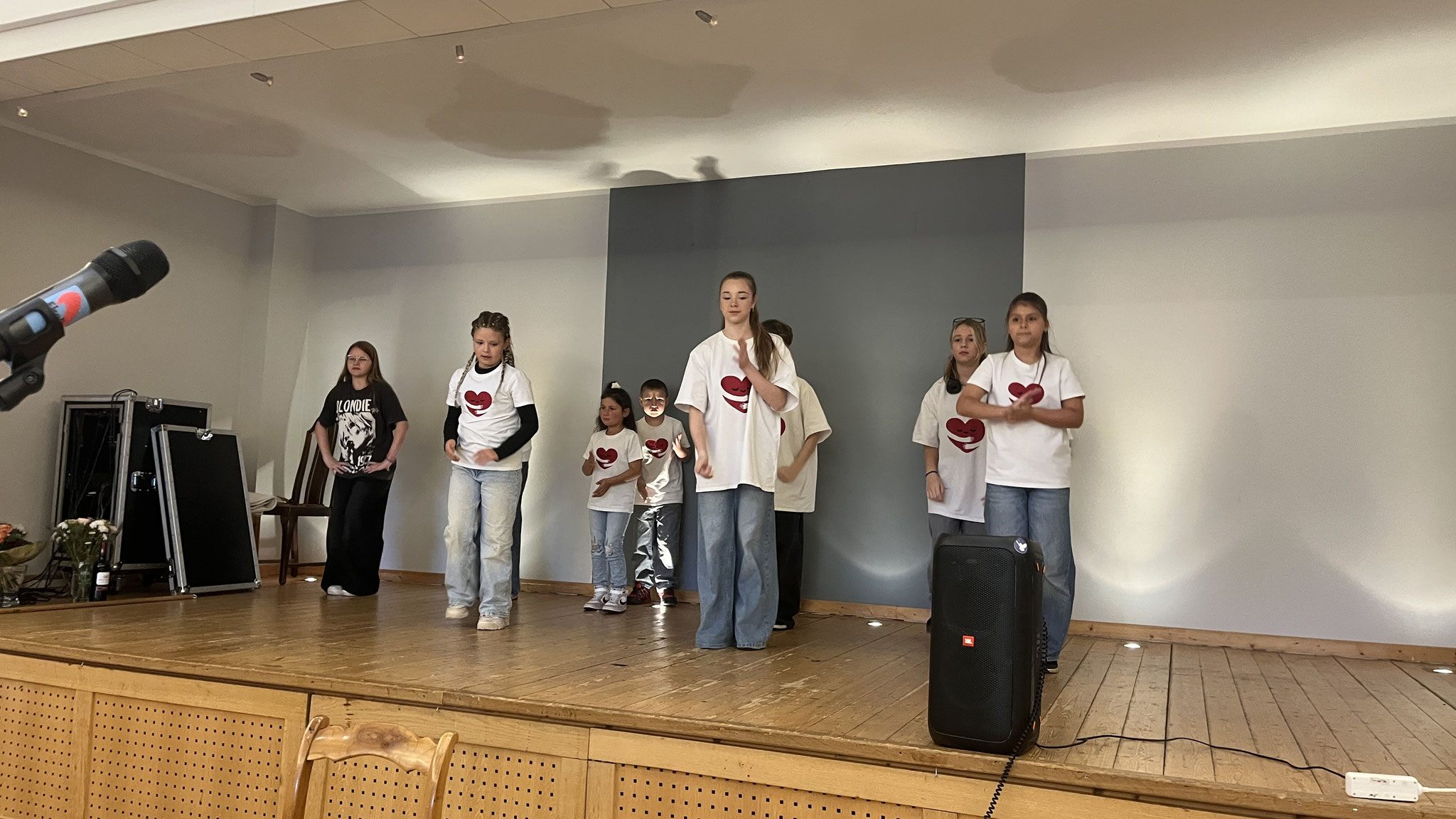 Unsere ukrainische Tanzgruppe zauberte wieder tolle Tänze auf die Bühne