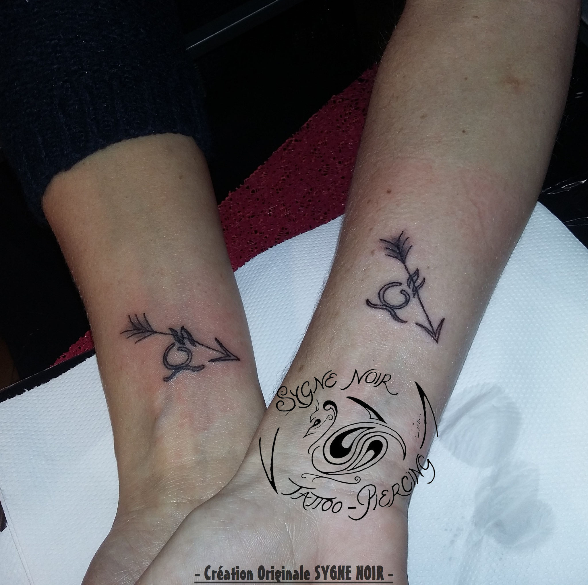 Tattoo Duo Feminin - deux zodiaques 