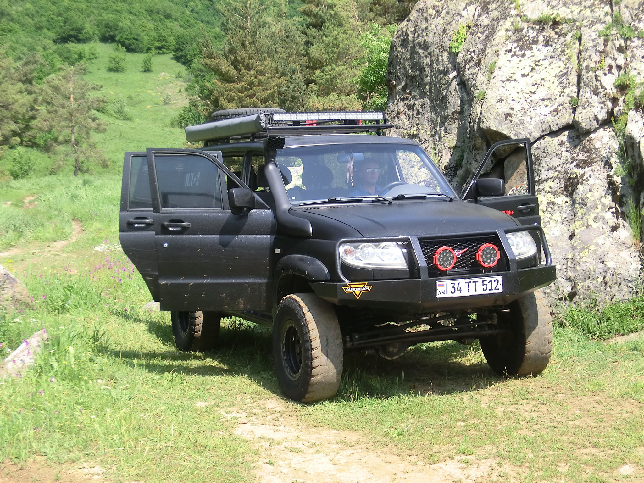 UAZ Pick-up