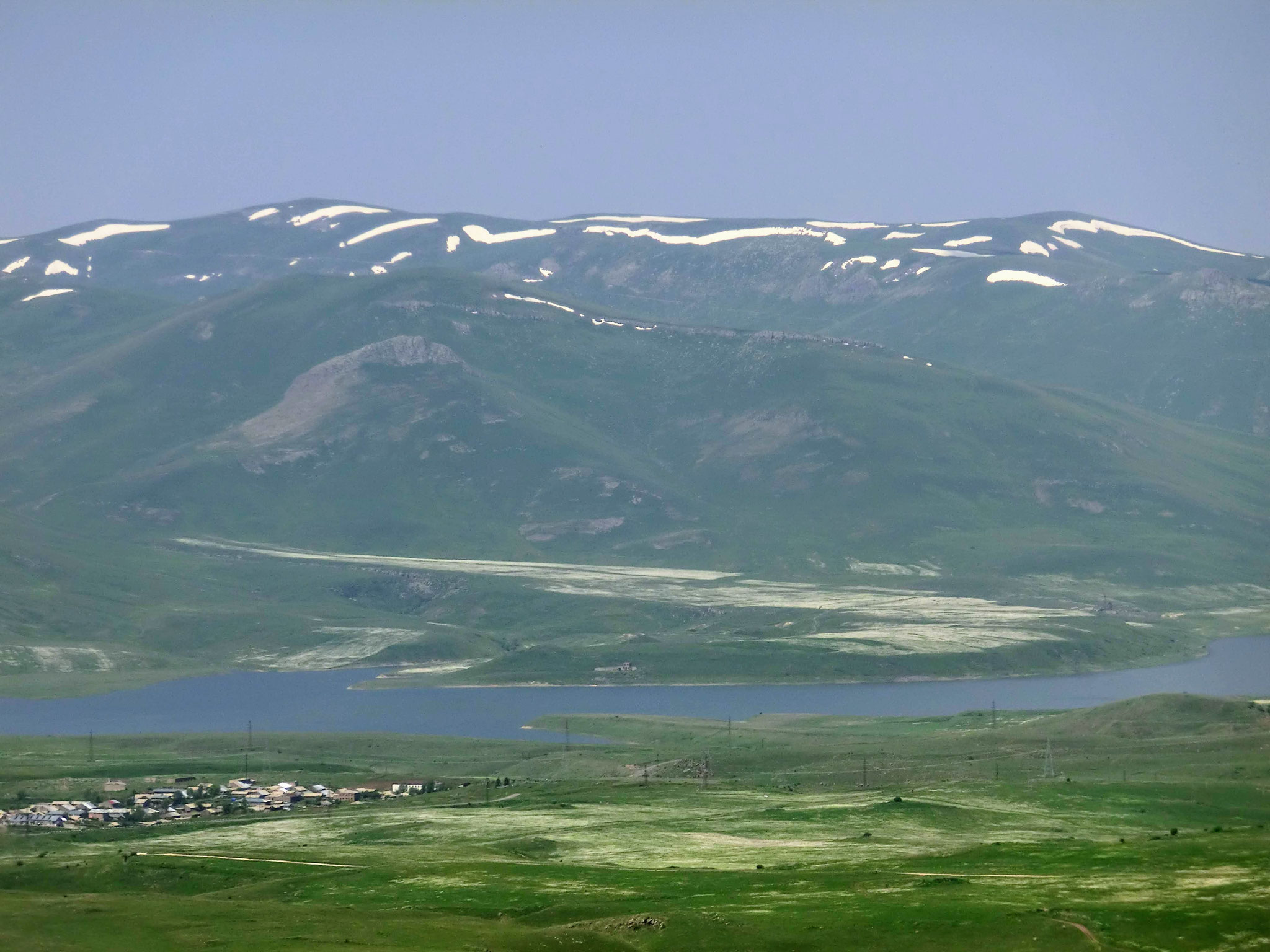 Spandaryan Reservoir