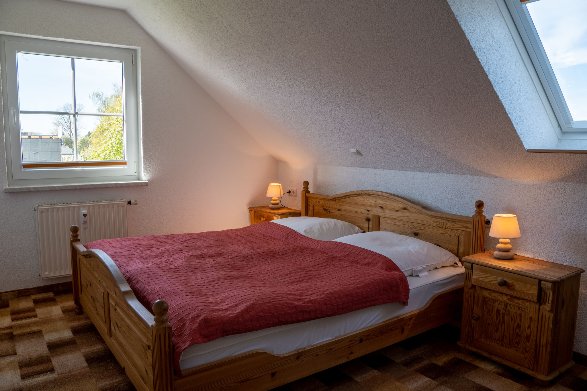 Schlafzimmer 1