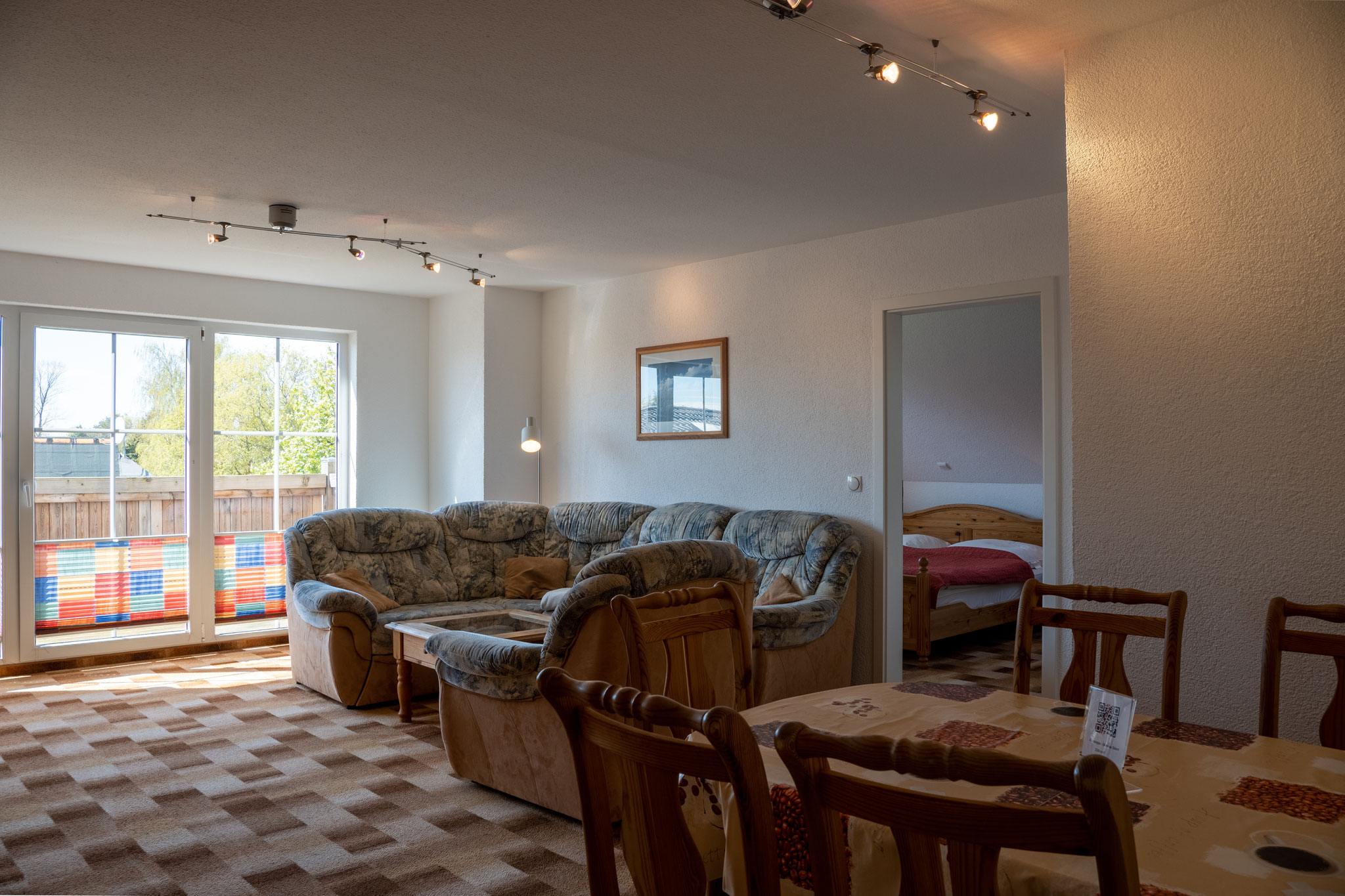 Wohnzimmer mit Essbereich