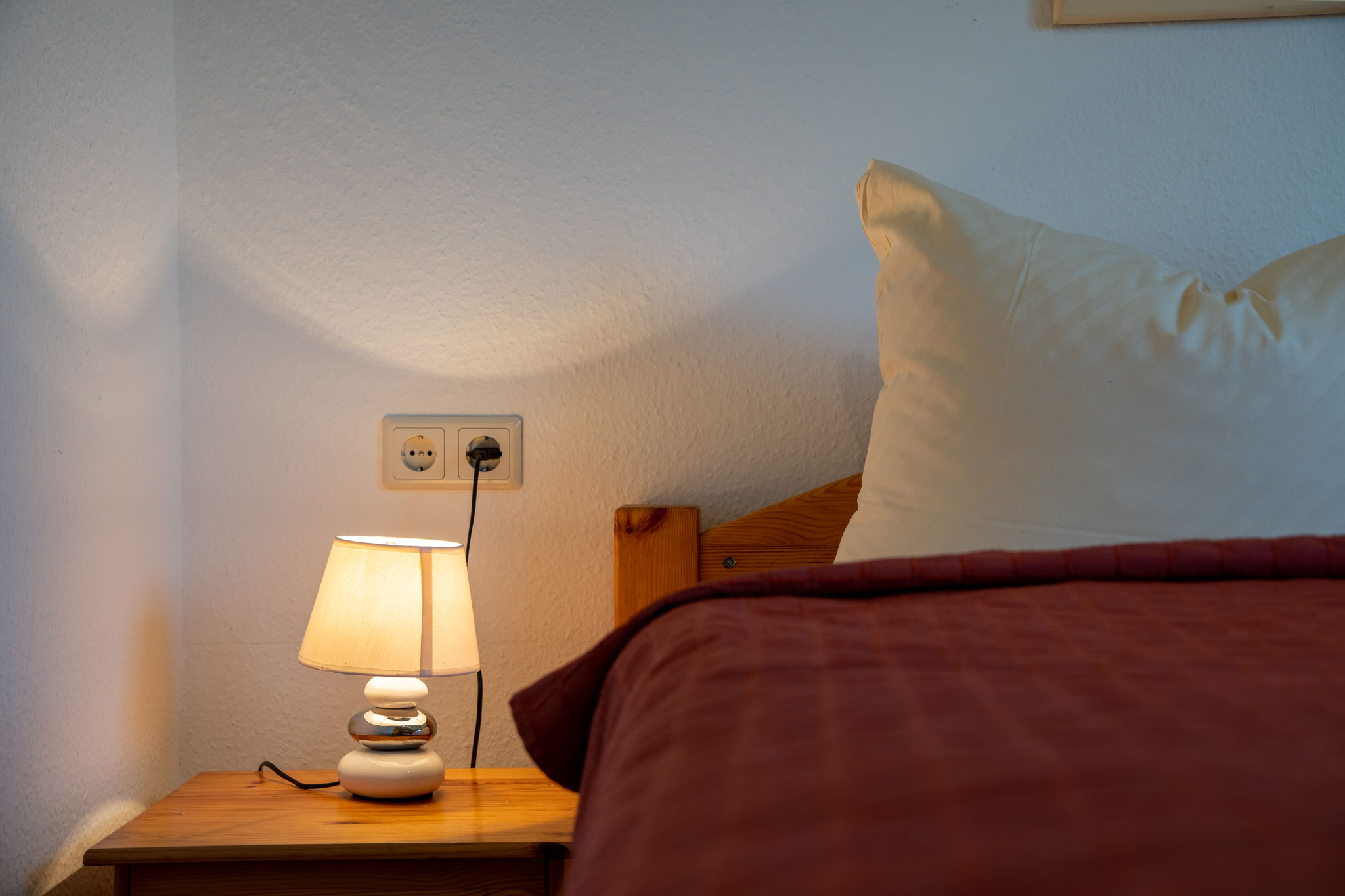 Schlafzimmer 1
