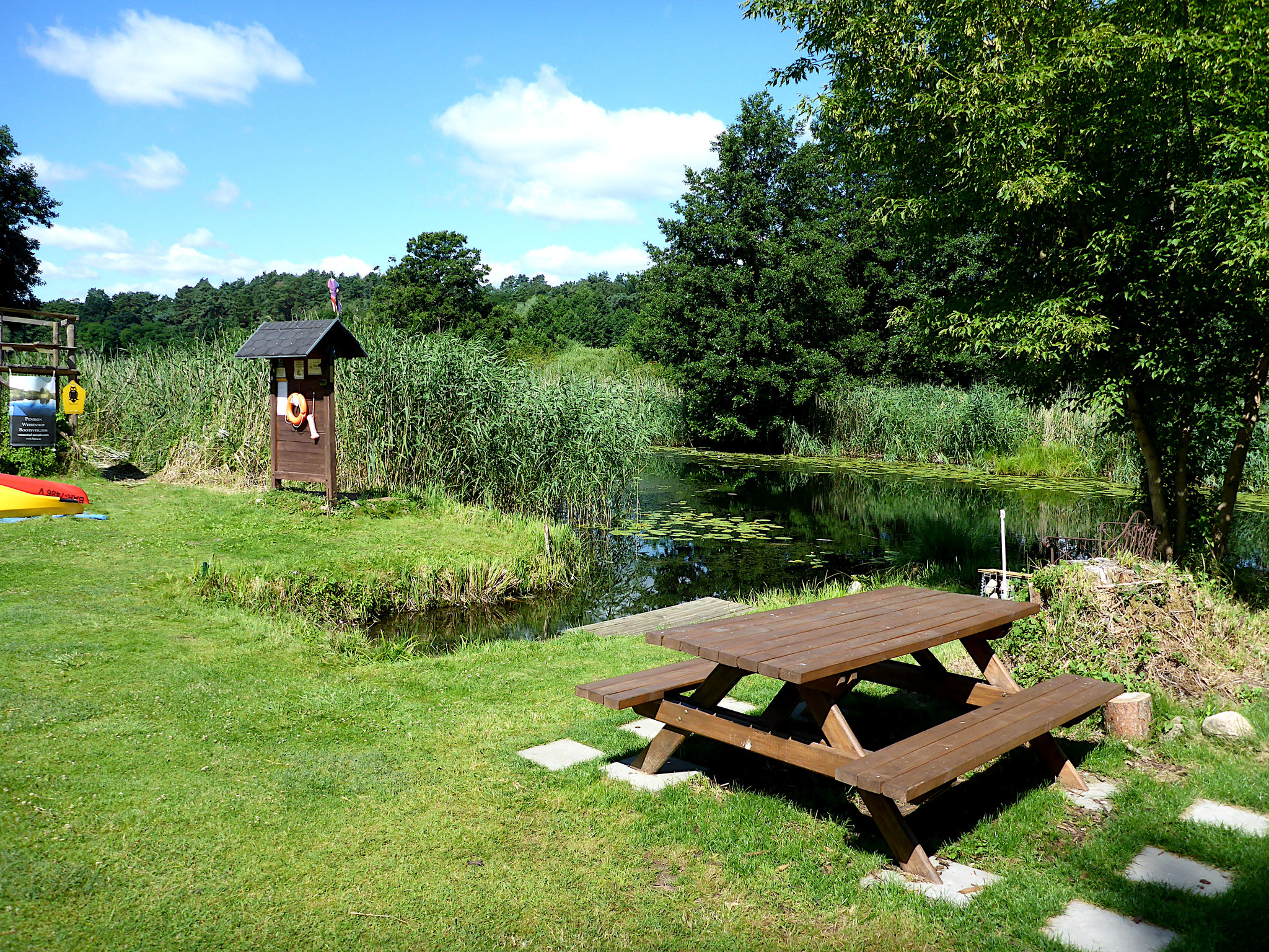 Gästewiese am Wasser