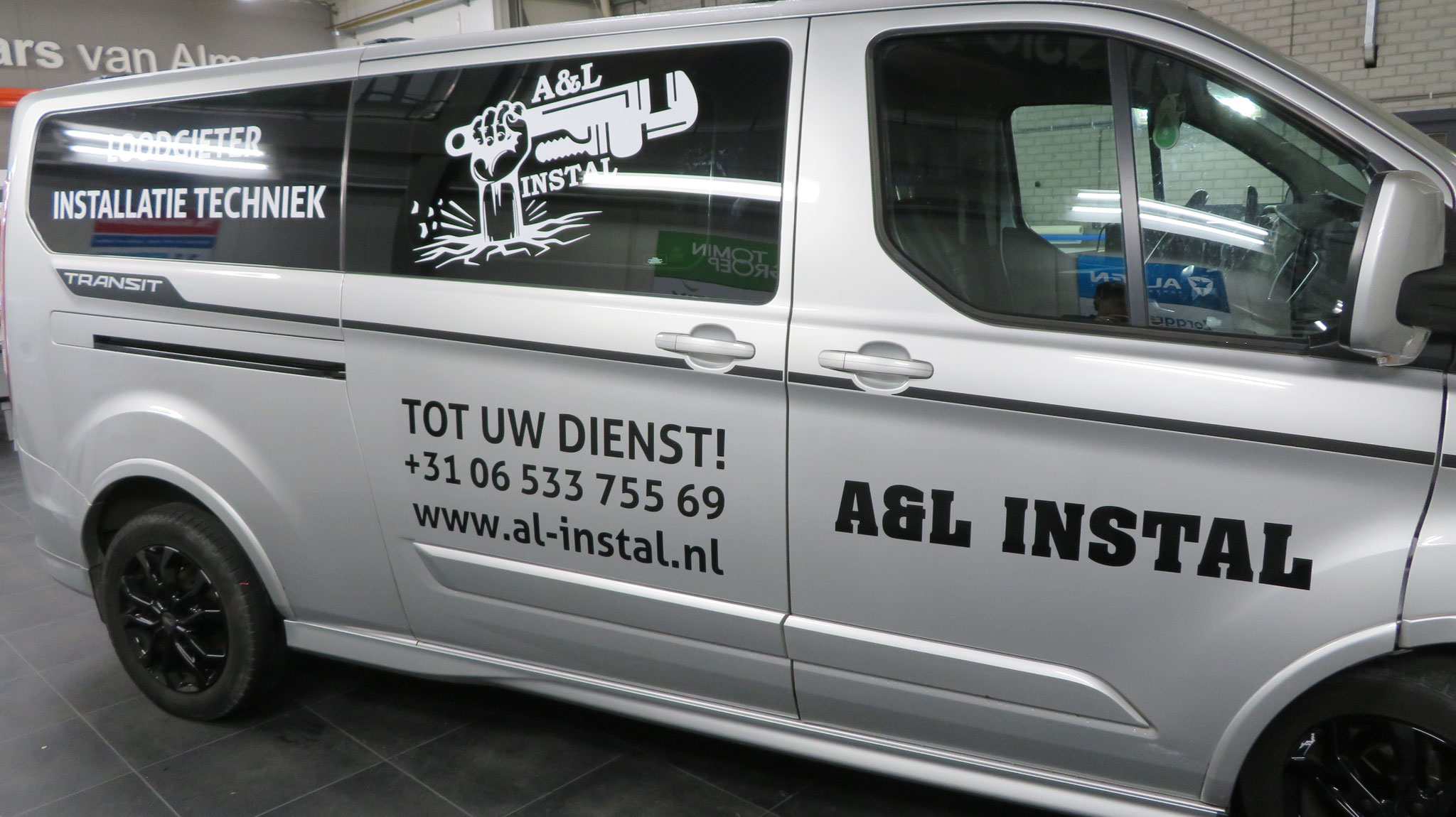 autobelettering-autoreclame-belettering-reclame-vrachtwagenbelettering