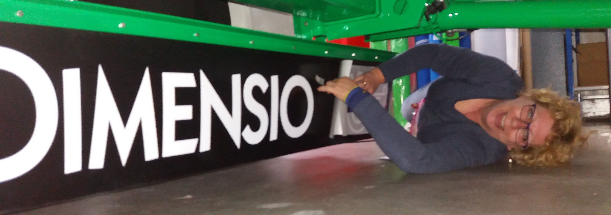 autobelettering-autoreclame-belettering-reclame-vrachtwagenbelettering