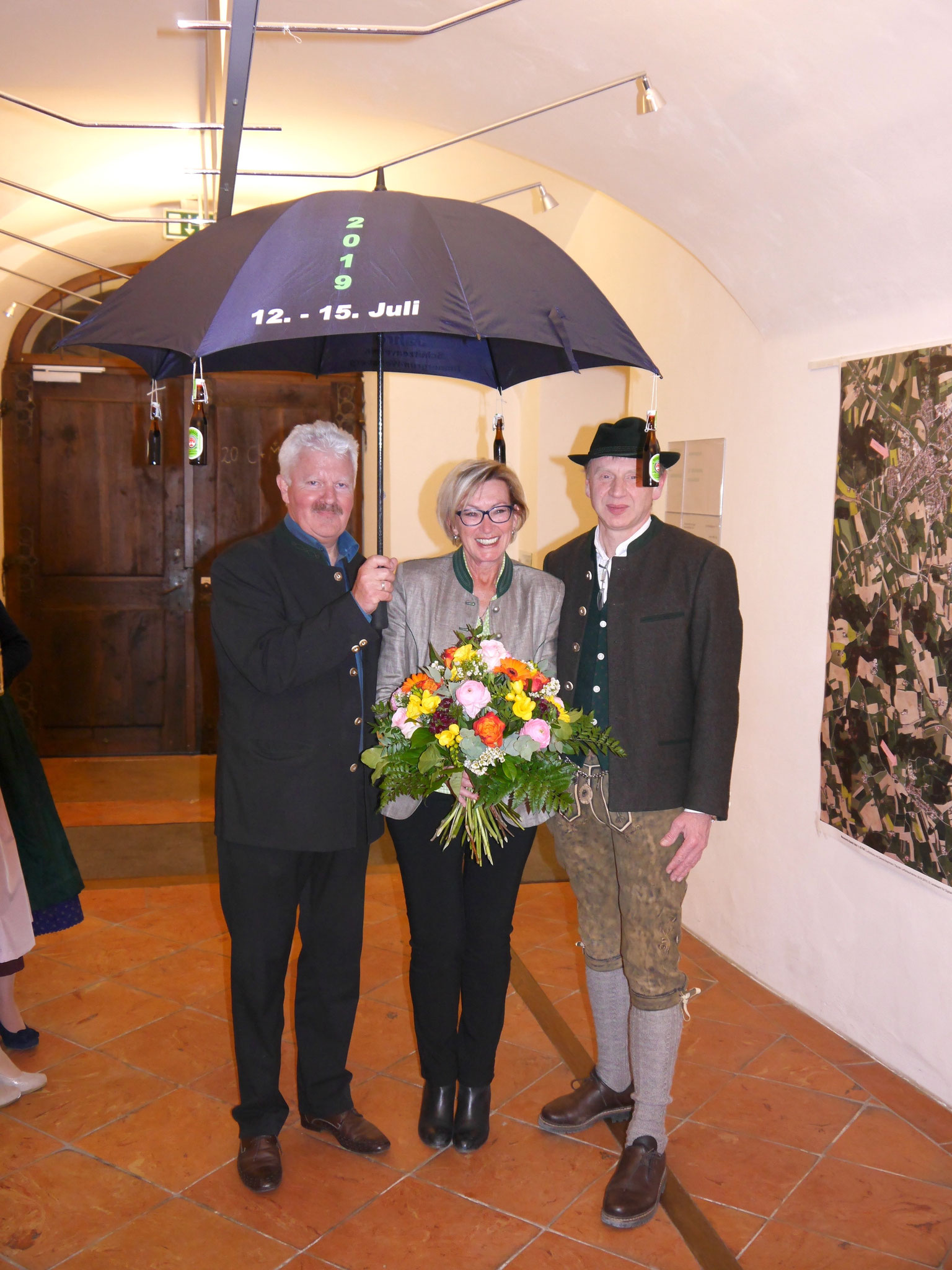 Schirmherr Erwin Baumgartner mit dessen Gattin und 1. Vorstand Martin Huber