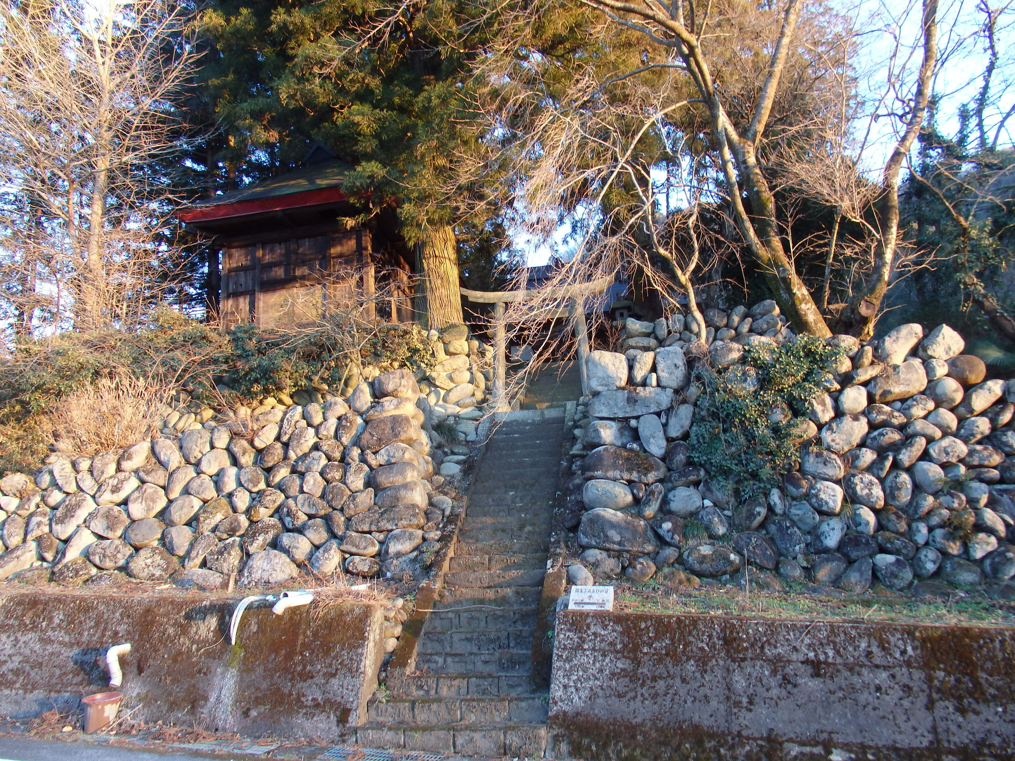 豊郷神社