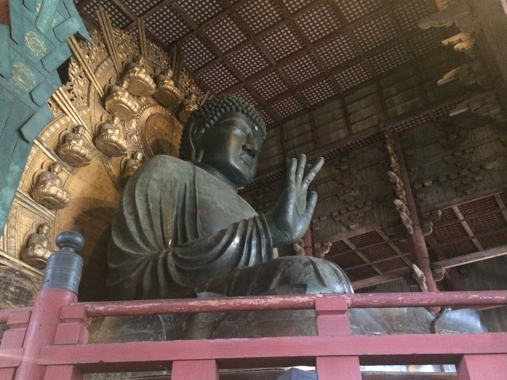 Und mal wieder ein riesiger Buddha !!!