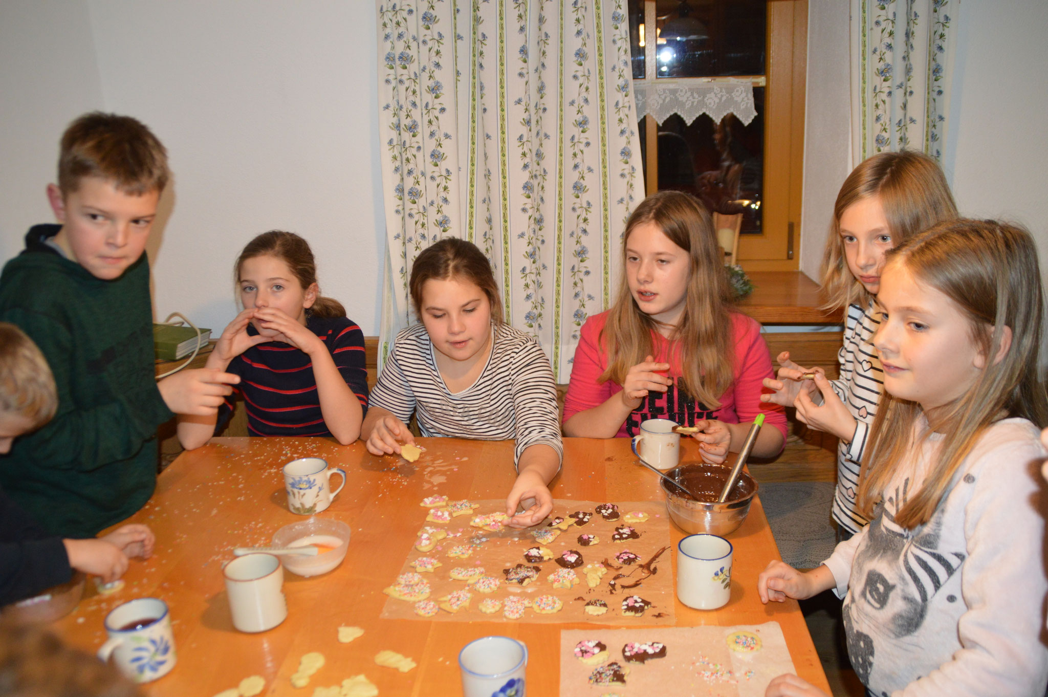 Weihnachtsfeier der Kinder- und Jugendgruppe - GTEV Chiemgauviertler 