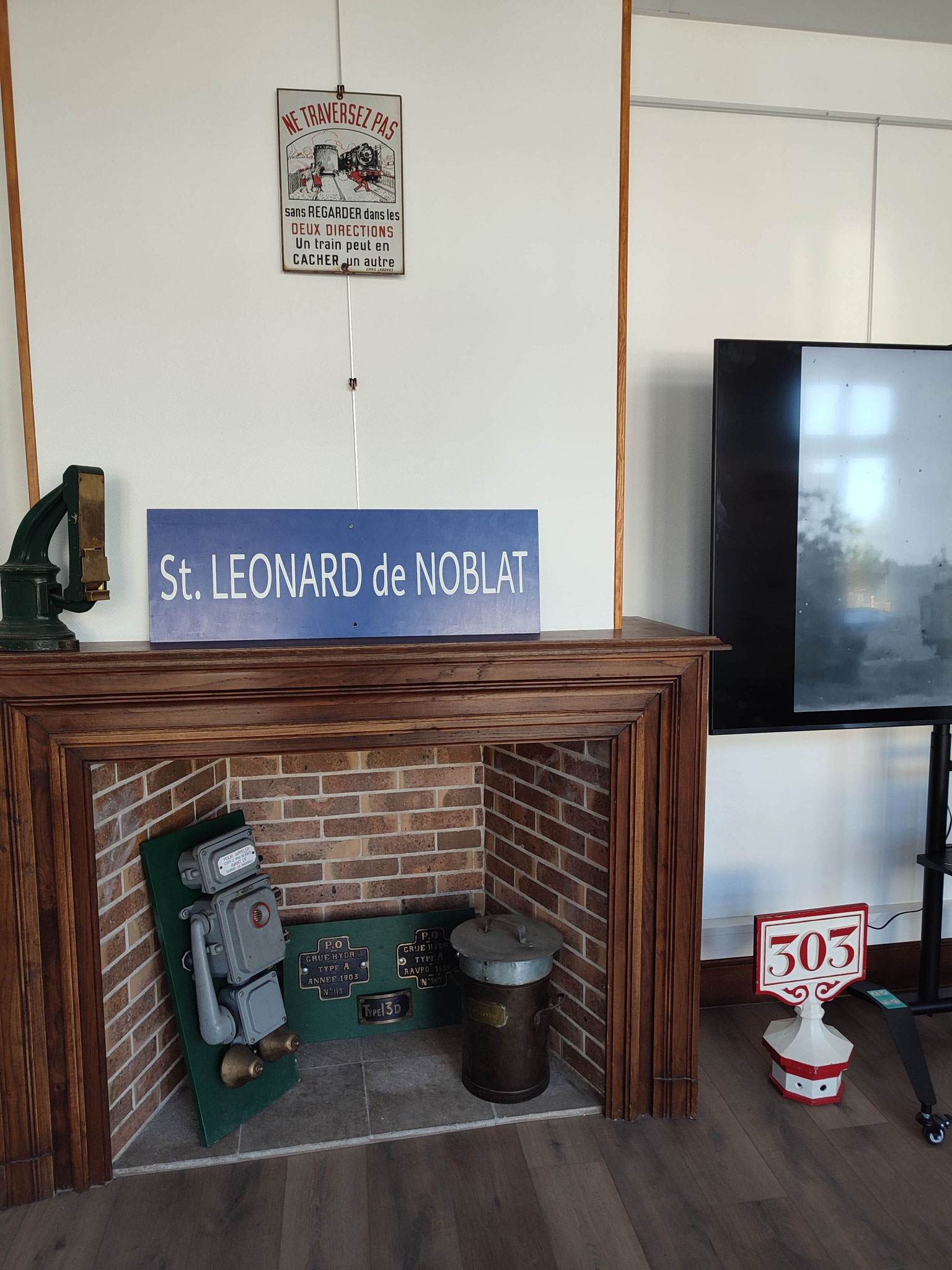 Au Grand Saint-Léonard, l'exposition accueille des objets du musée HistoRail (août 2025).