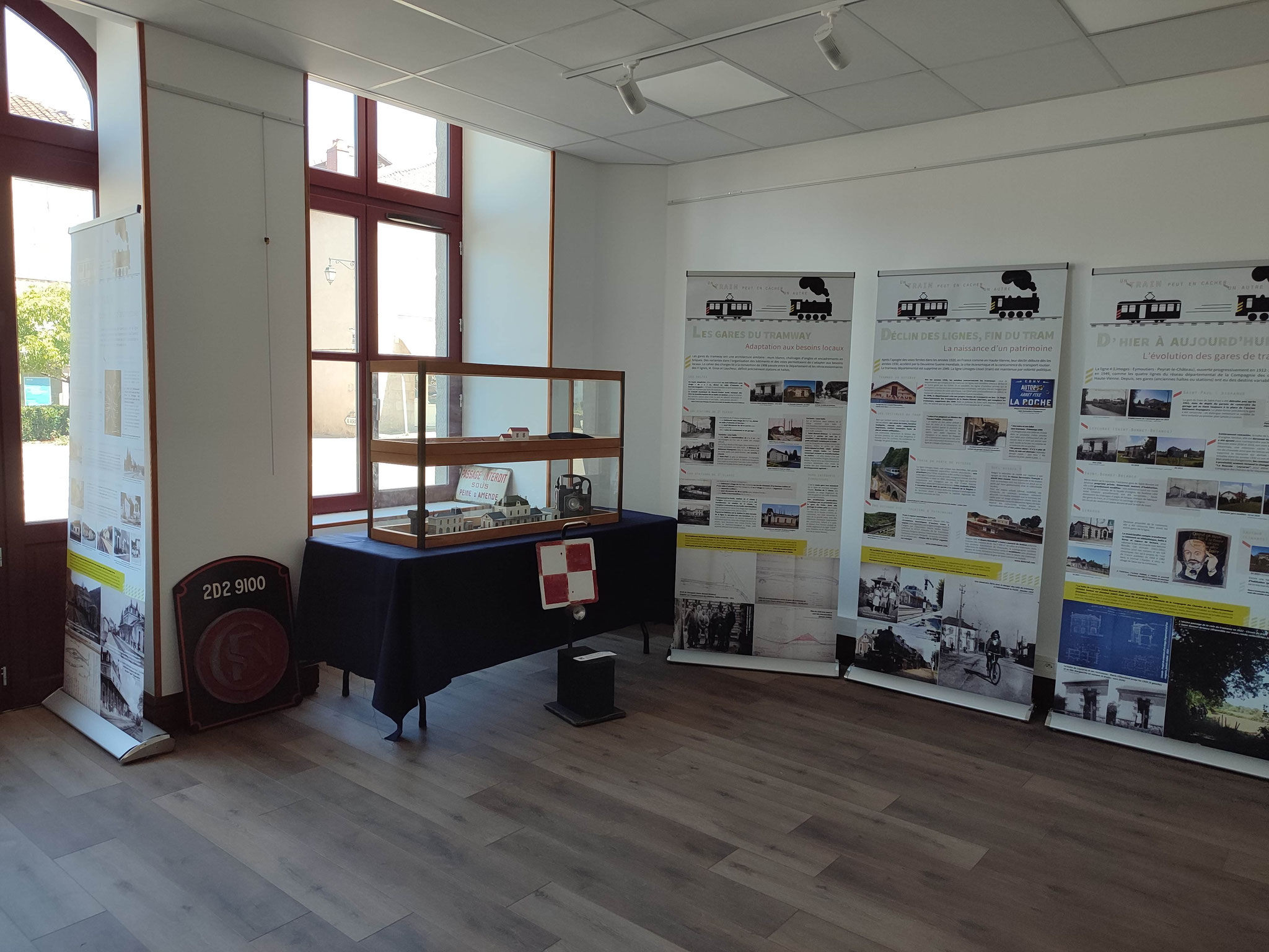 L'exposition au Grand Saint-Léonard (Saint-Léonard-de-Noblat - août 2025).