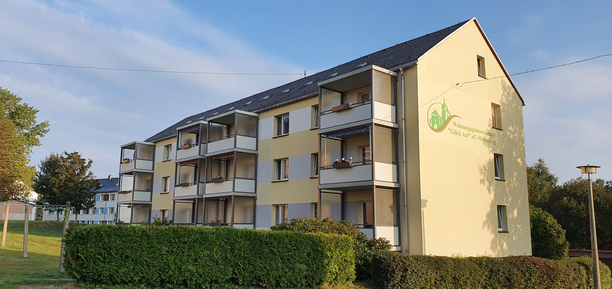 Hausansicht Wohngebäude im Wohngebiet Hans-Beimler-Ring