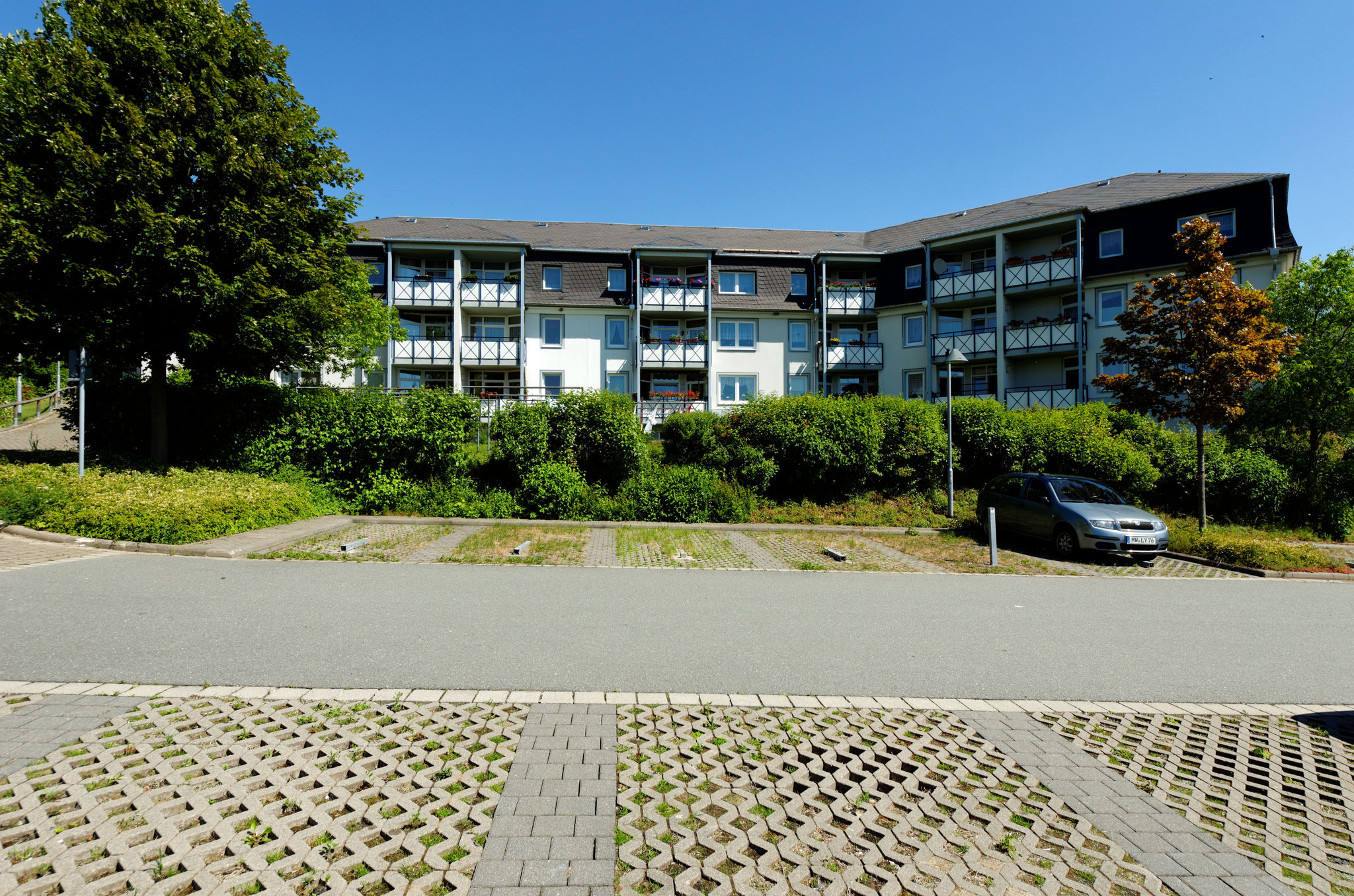Hausansicht Wohngebäude im Wohngebiet Rudolf-Mauersberger-Straße