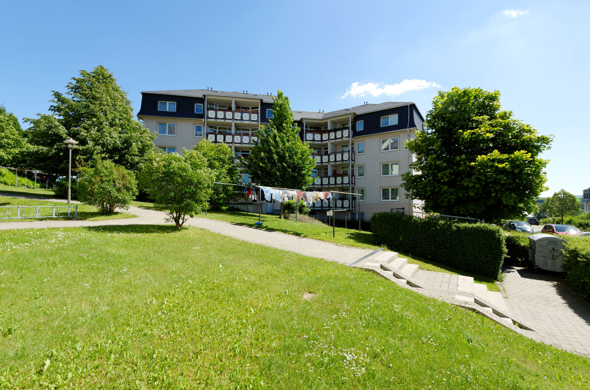 Hausansicht Wohngebäude im Wohngebiet Rudolf-Mauersberger-Straße