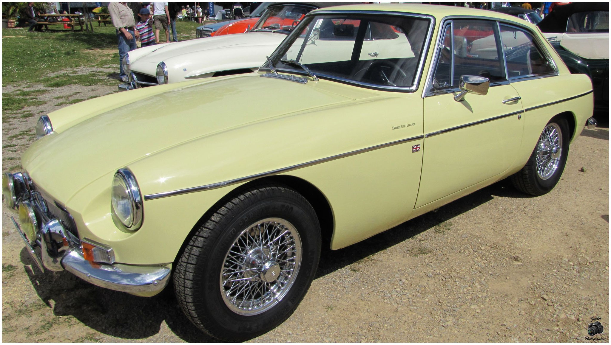 MG B Coupé
