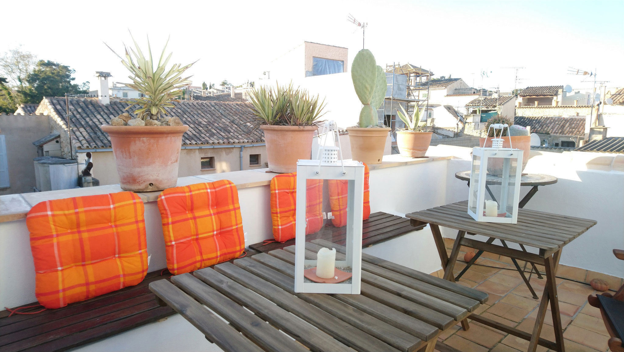 2. Terrasse des Haupthauses 