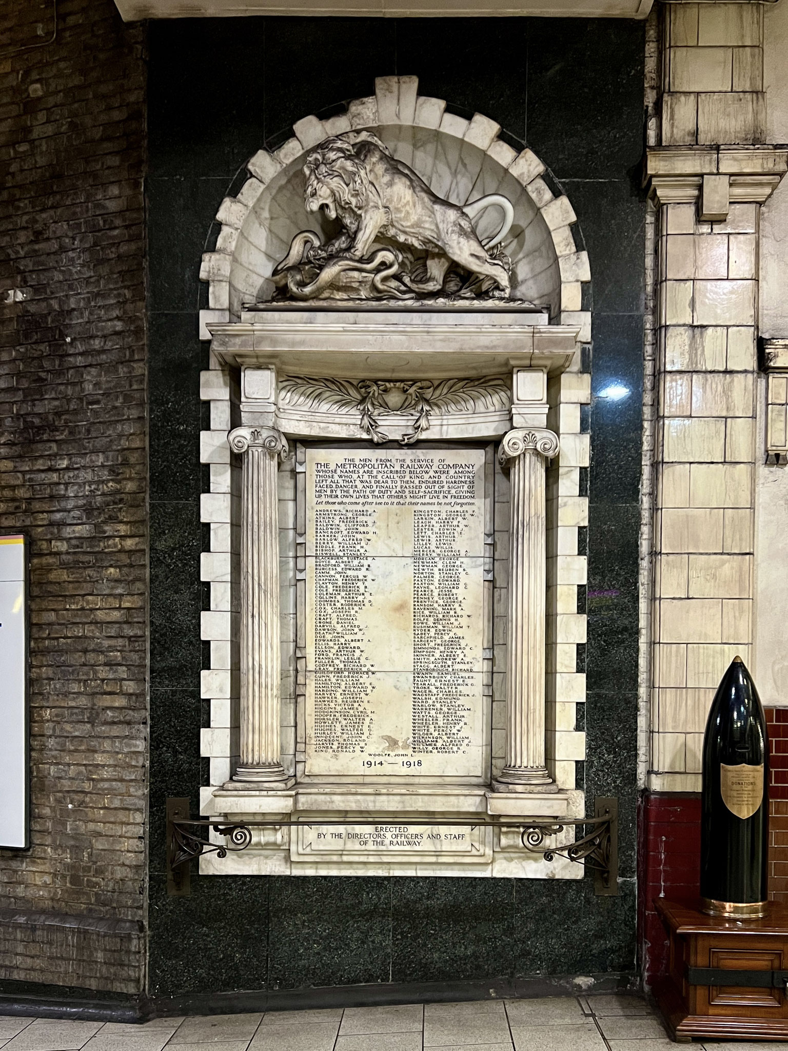 Baker Street war memorial