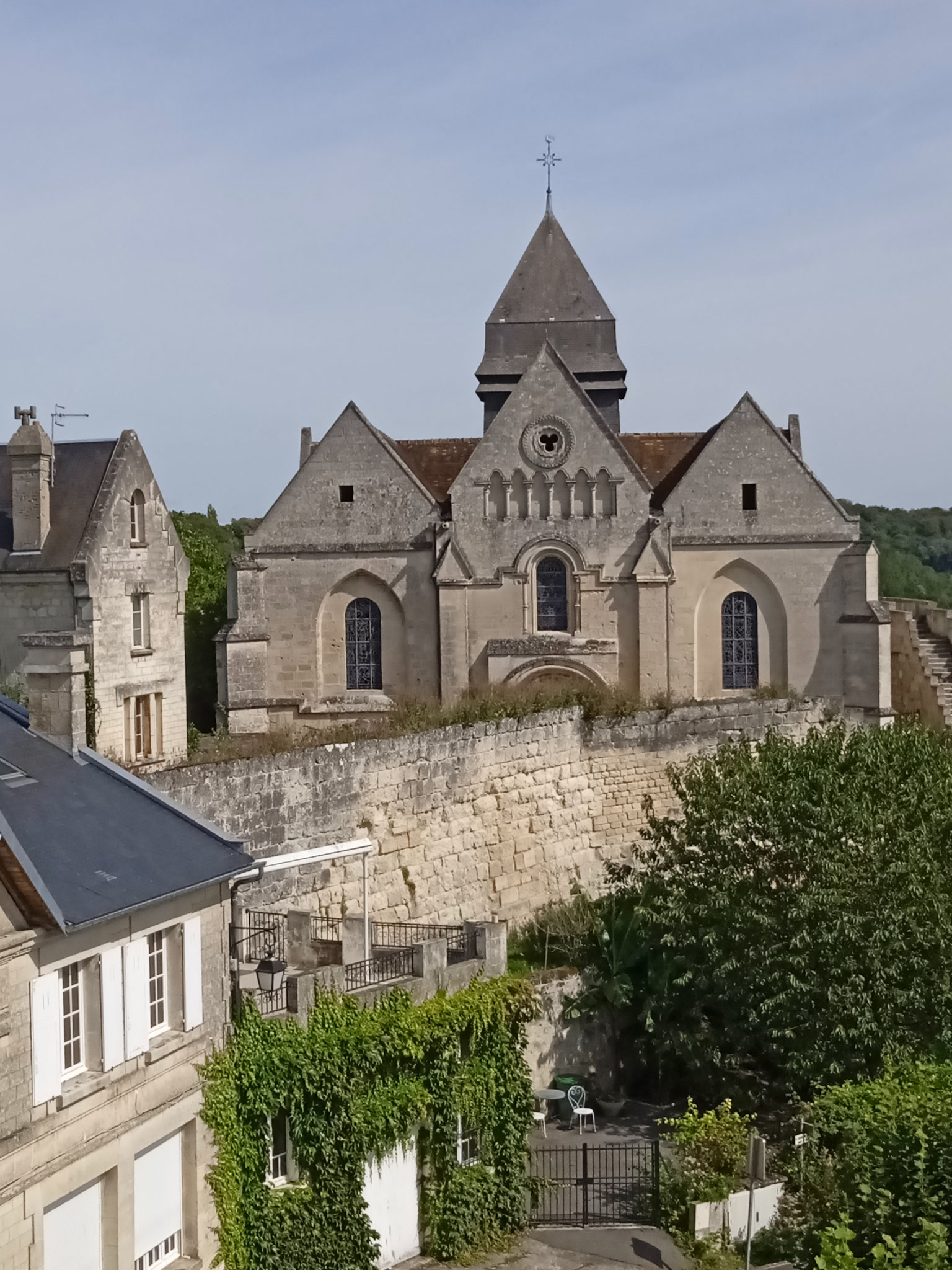 Coucy-le-Château (dept 02).