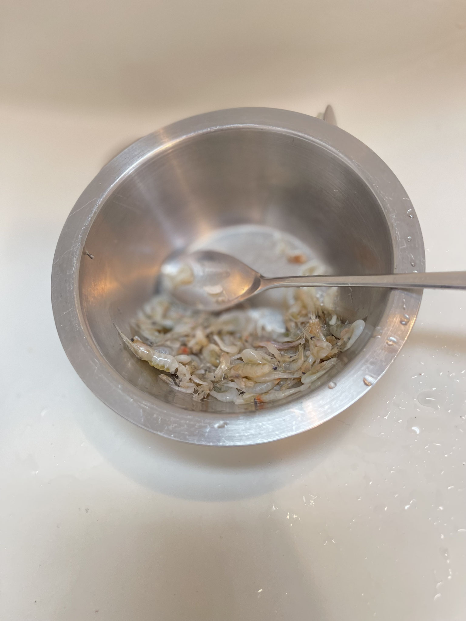 終わったら食事です、これでお一人様一回分位
