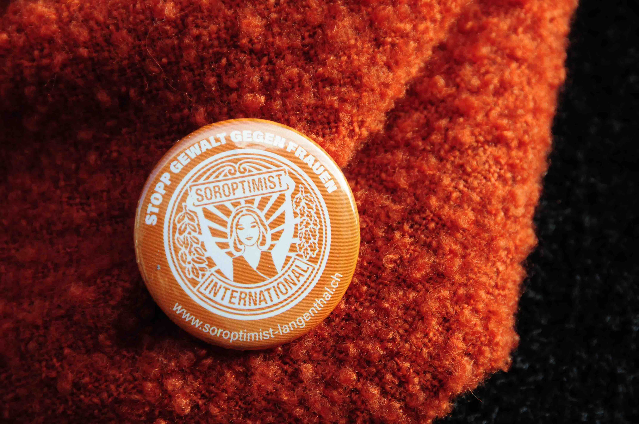 Orange: Eine Farbe wird zum weltweiten Symbol. – Bilder: Patrick Jordi.