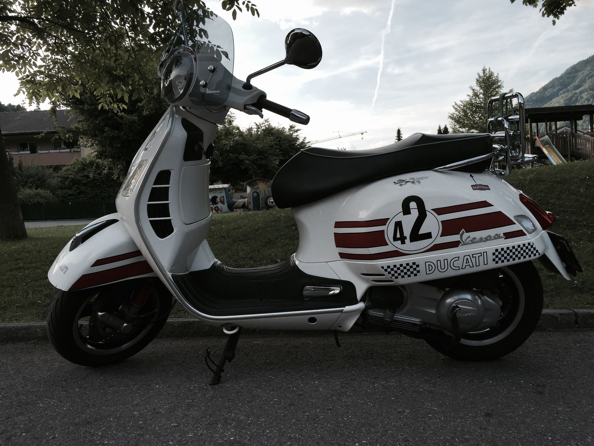 My Vespa GTS 300 in Ducati Design