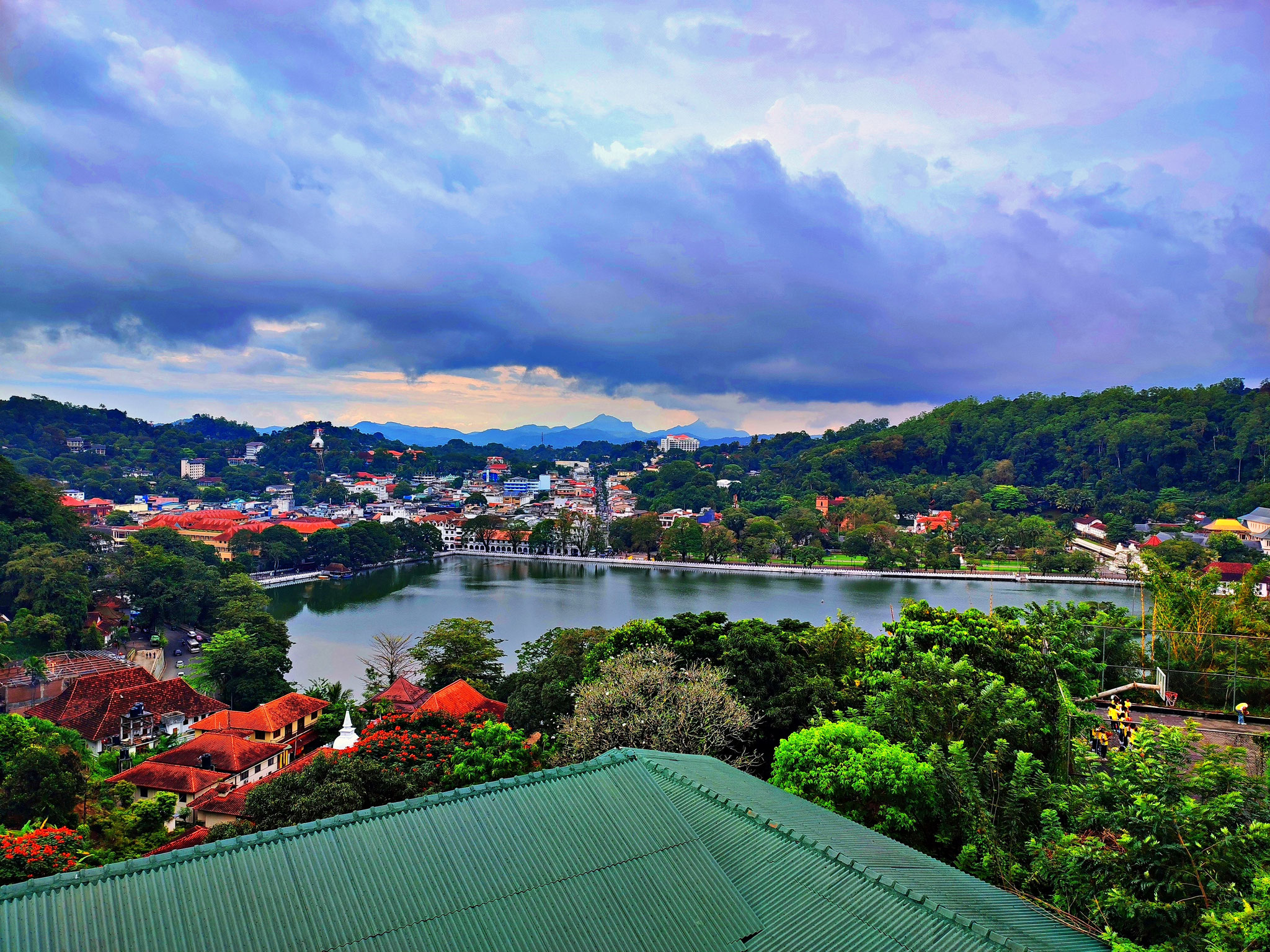 Kandy Sightseeing View Point