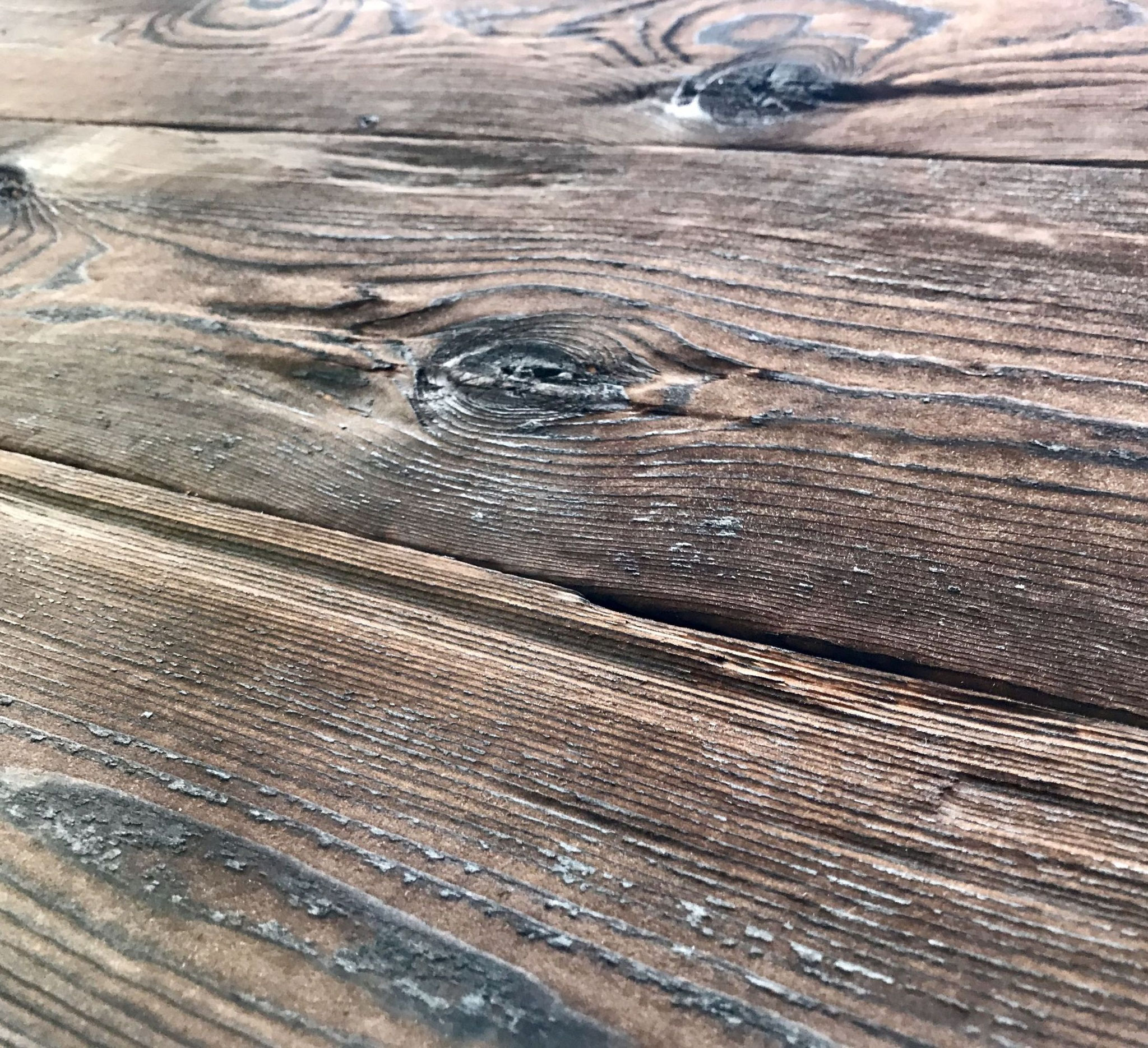 gebranntes Holz