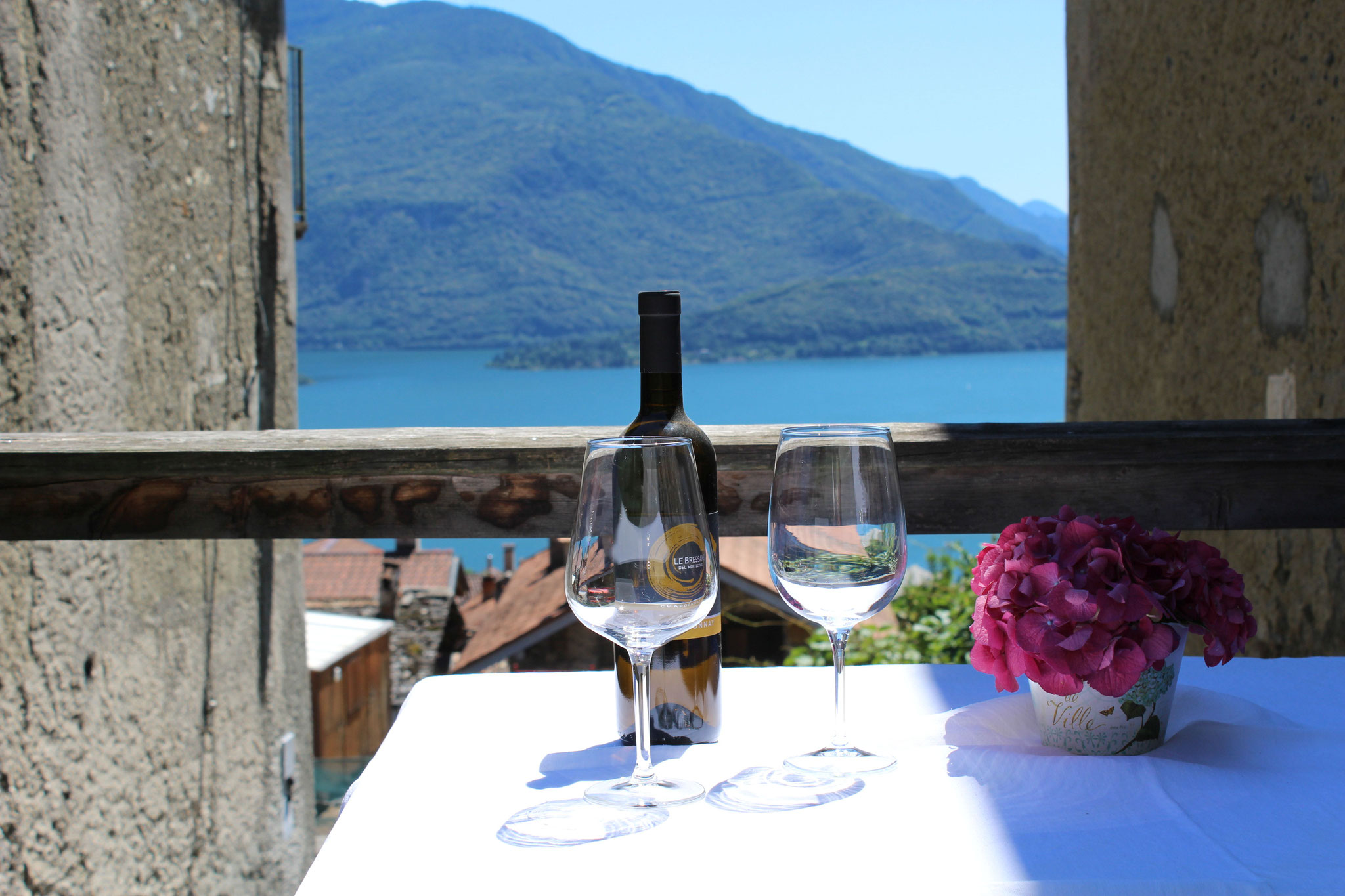 Ferienwohnung la nicchia Vercana, Balkon