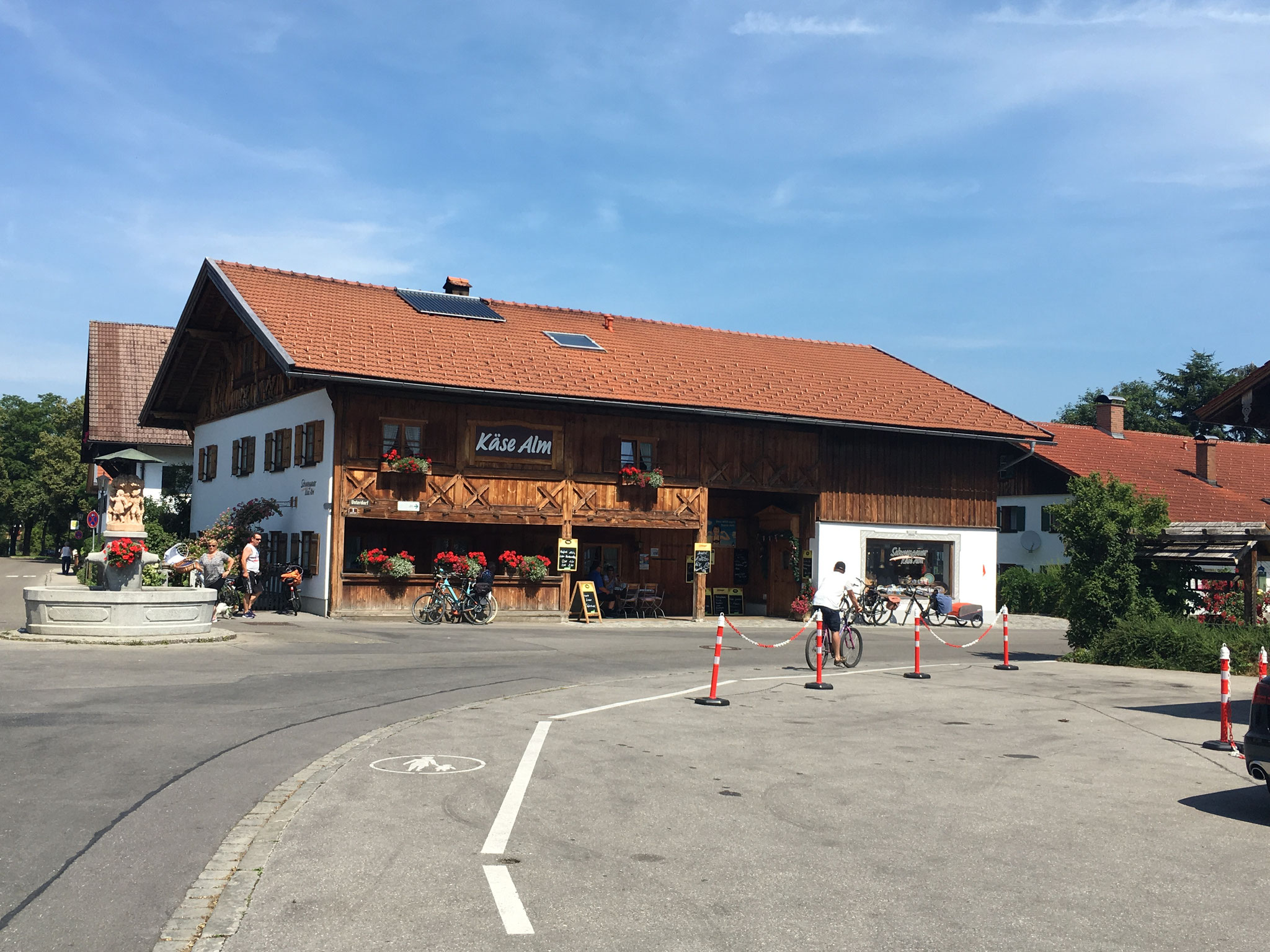 hier gibts leckeren Käse und Brot