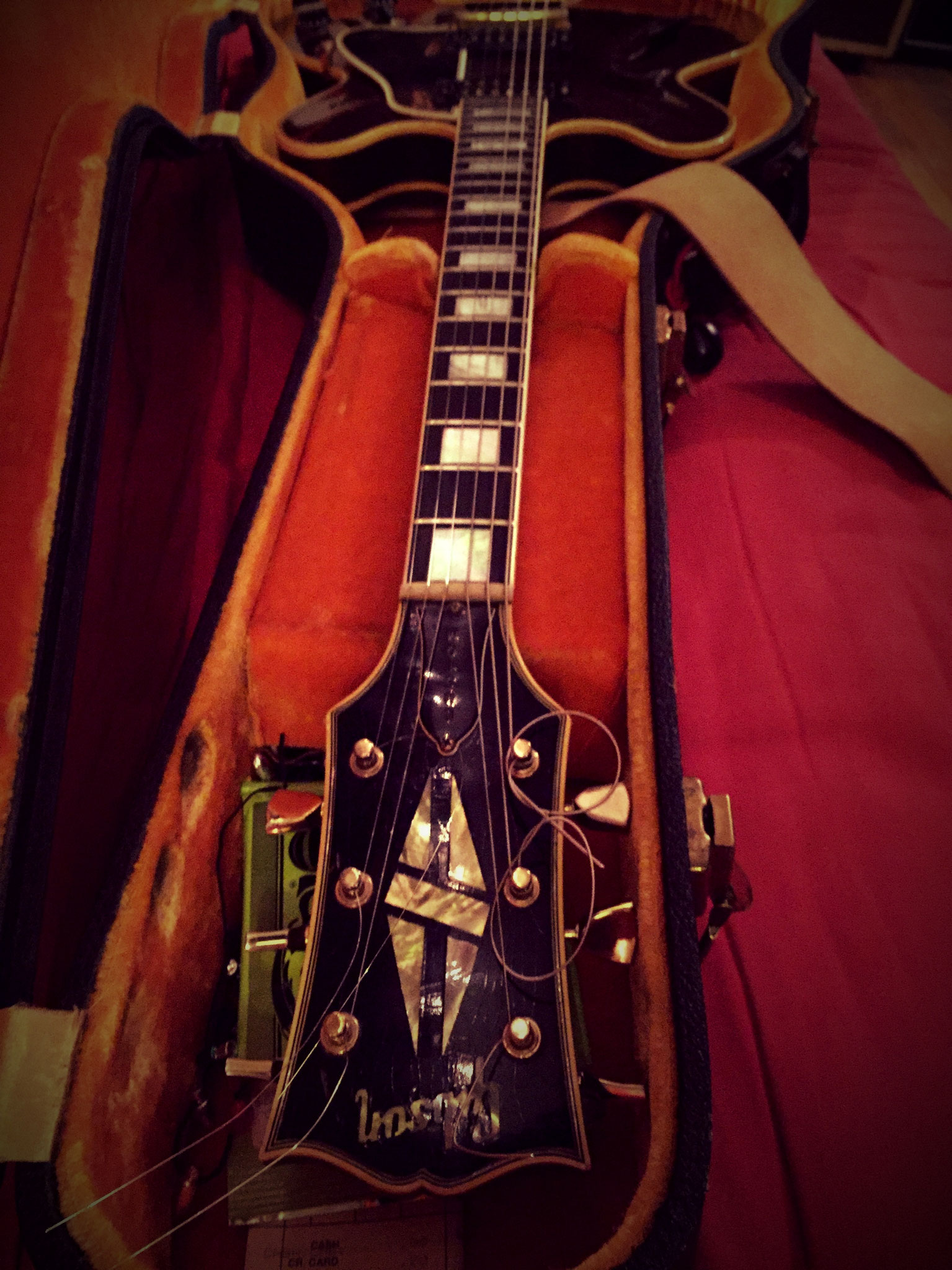 Gibsons