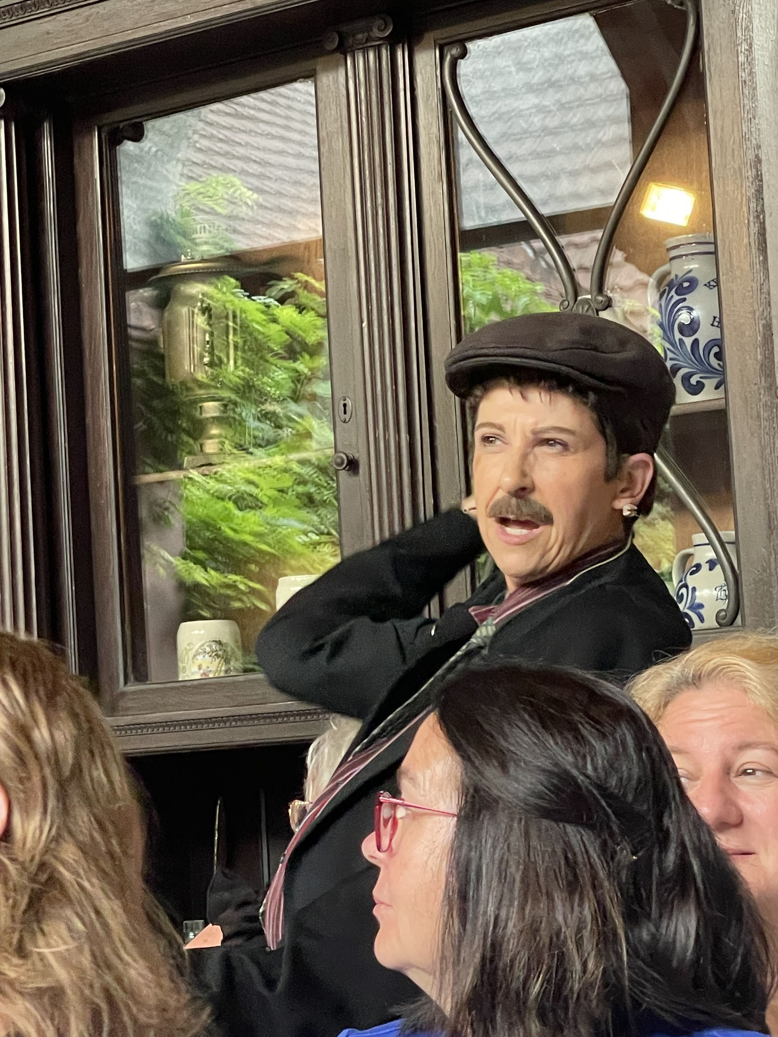 Rolle "DR. WATSON" --- Das Kriminaldinner