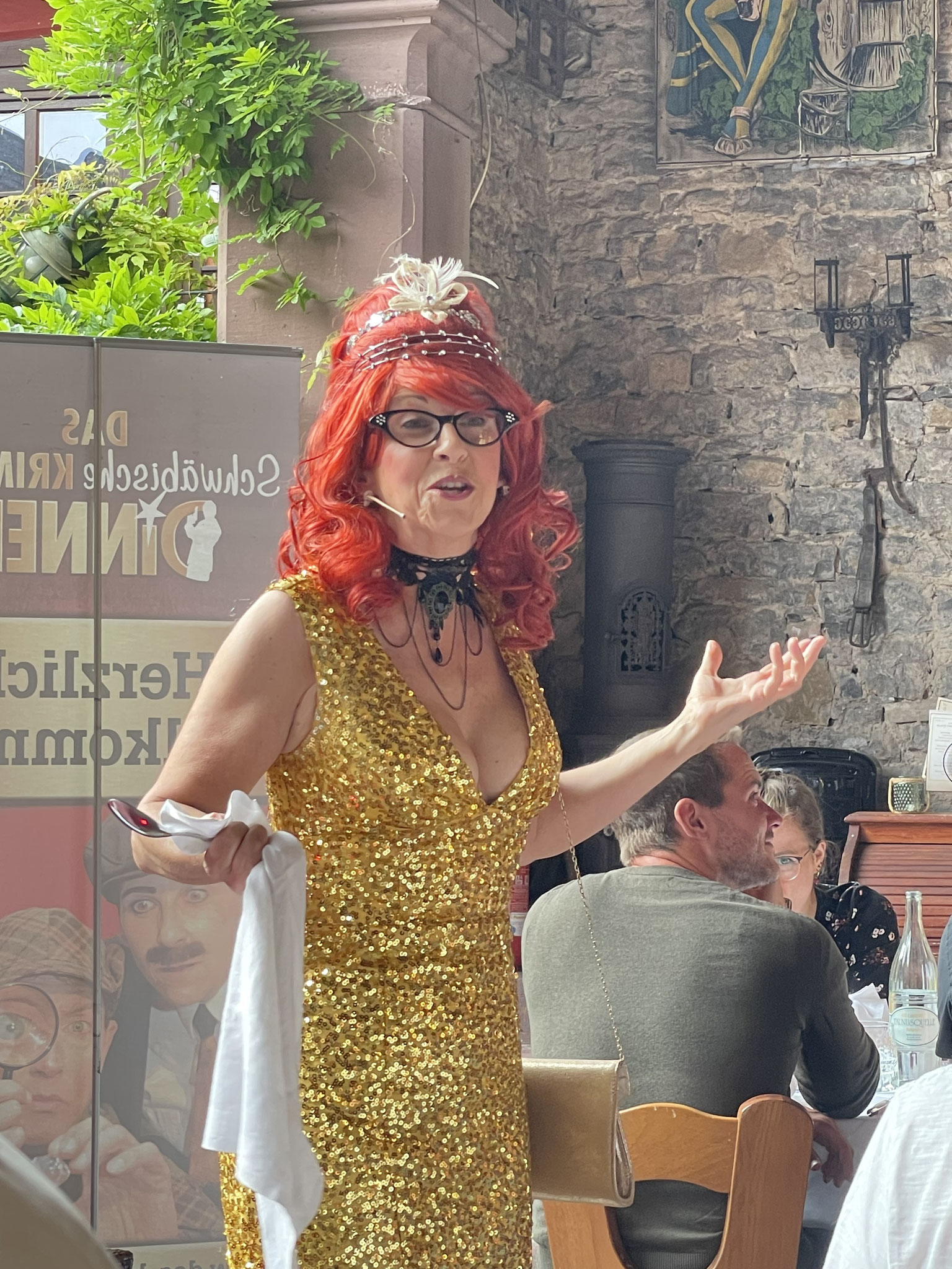 Rolle "Baronin" --- Das Kriminaldinner