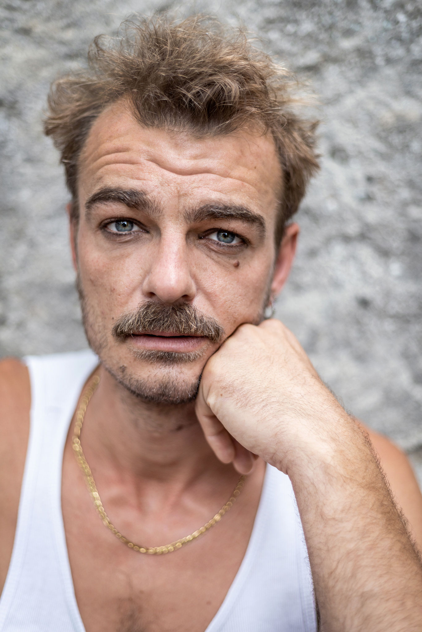 André Rohde actor headshot represented by Walcher Management