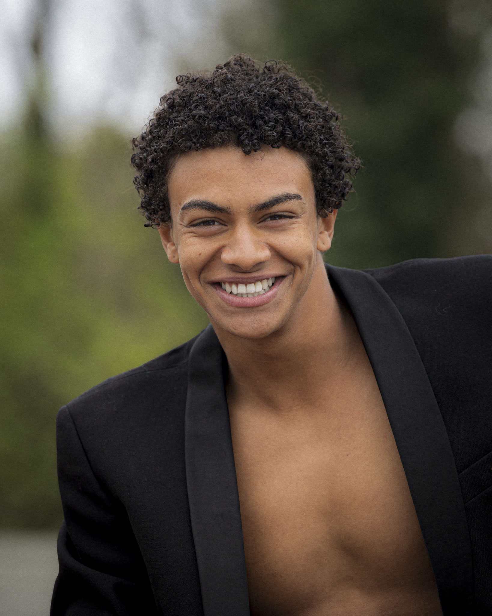 Salif Dekamo Botz Kamara actor headshot represented by Walcher Management