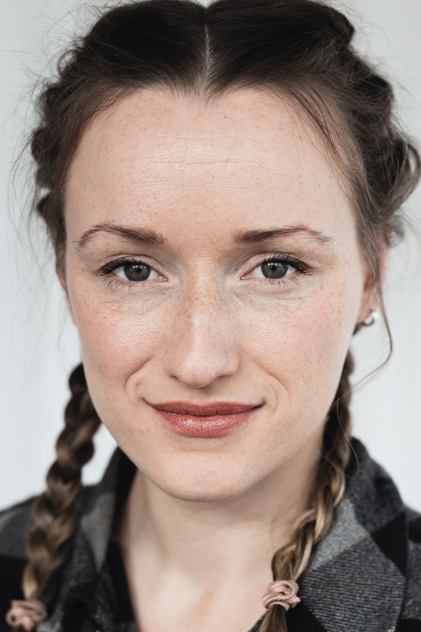 Marie von Reibnitz actress headshot represented by Walcher Management