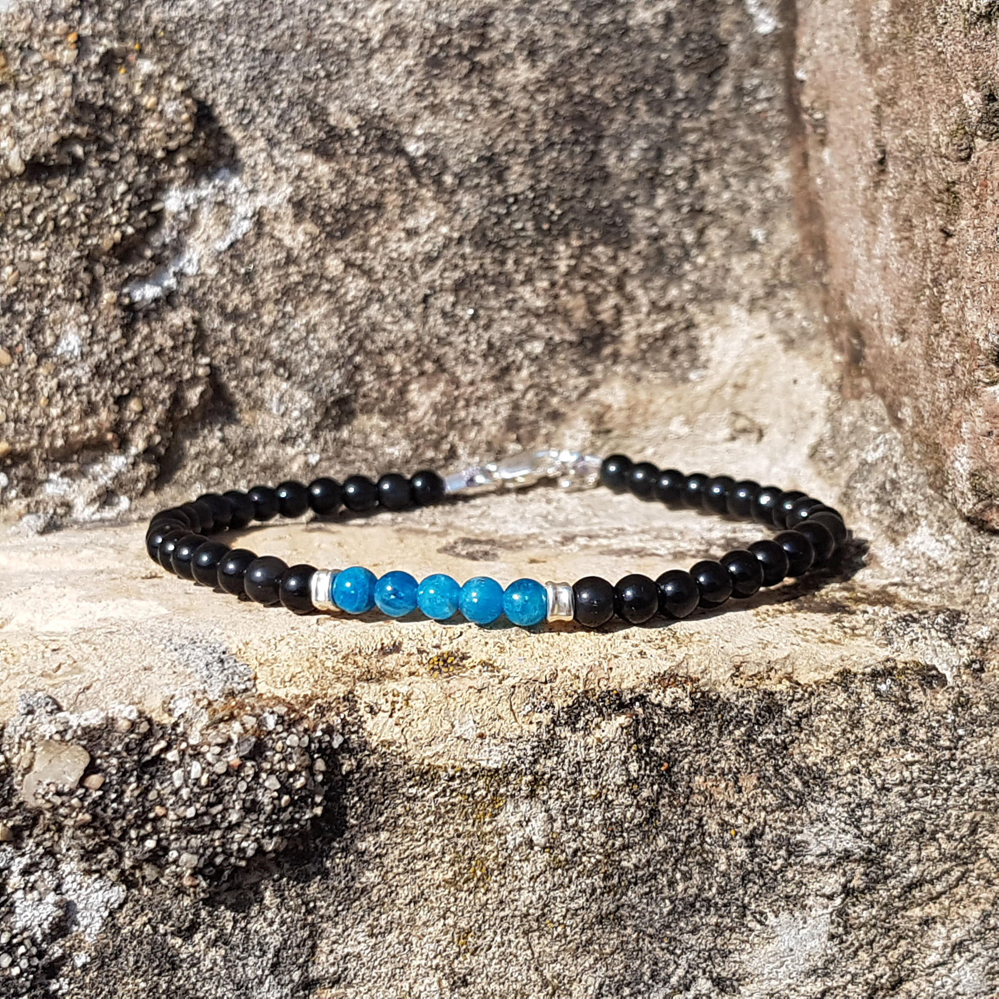 Obsidienne/Apatite (4 mm)