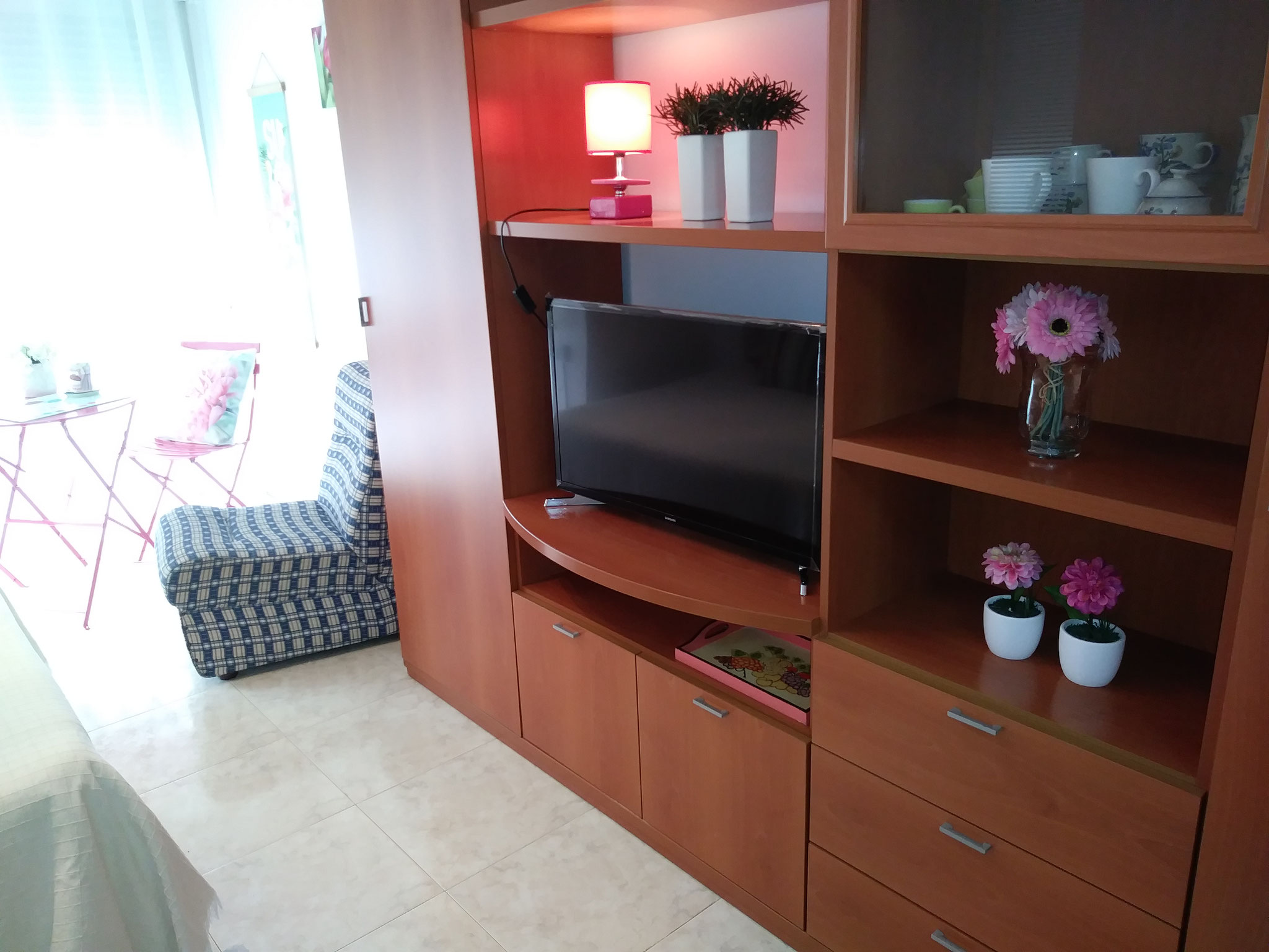 www.adapeniscola-apartamentos.com