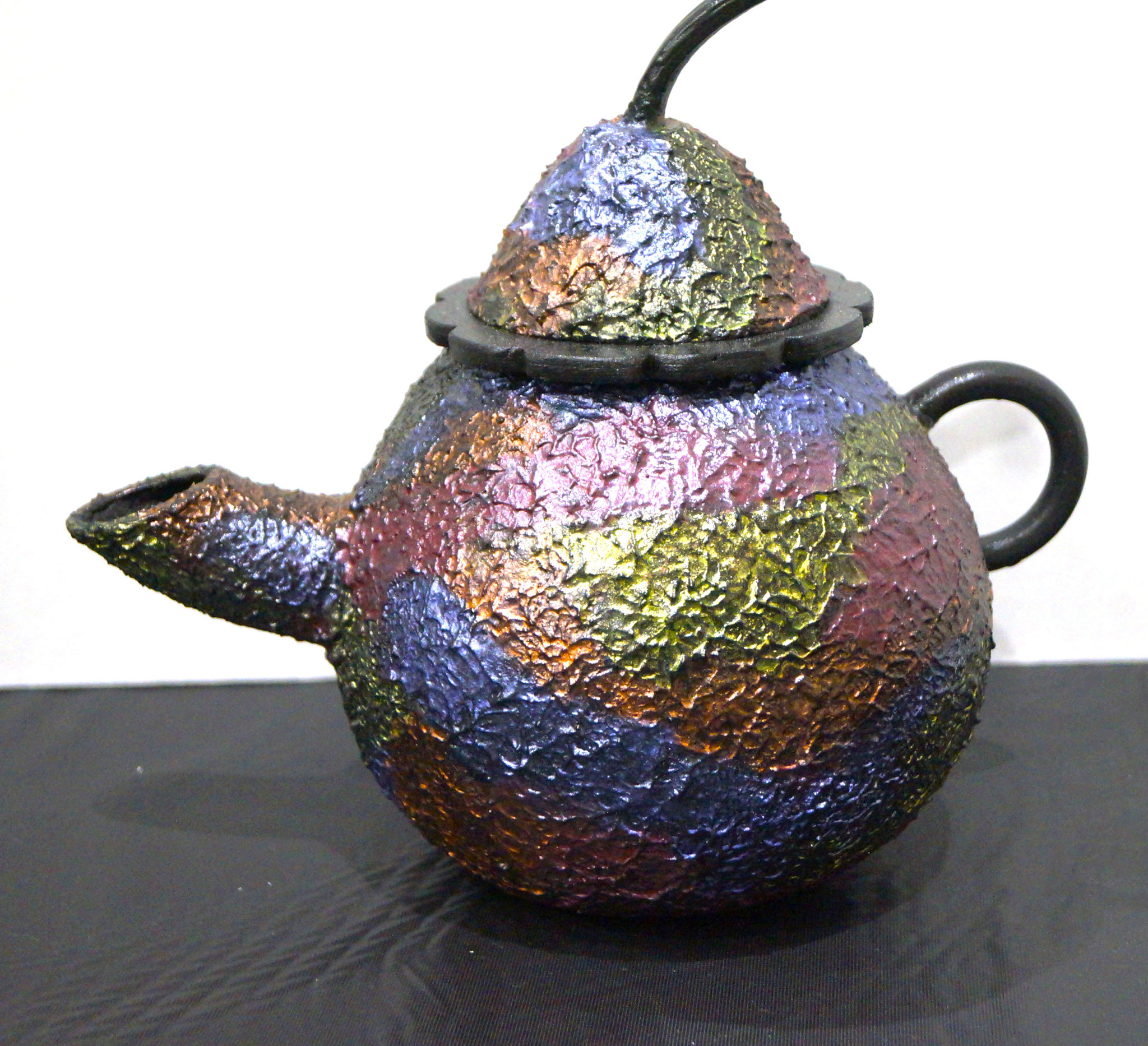 A-16 Item with Handles - Pat Berkbigler - First Place