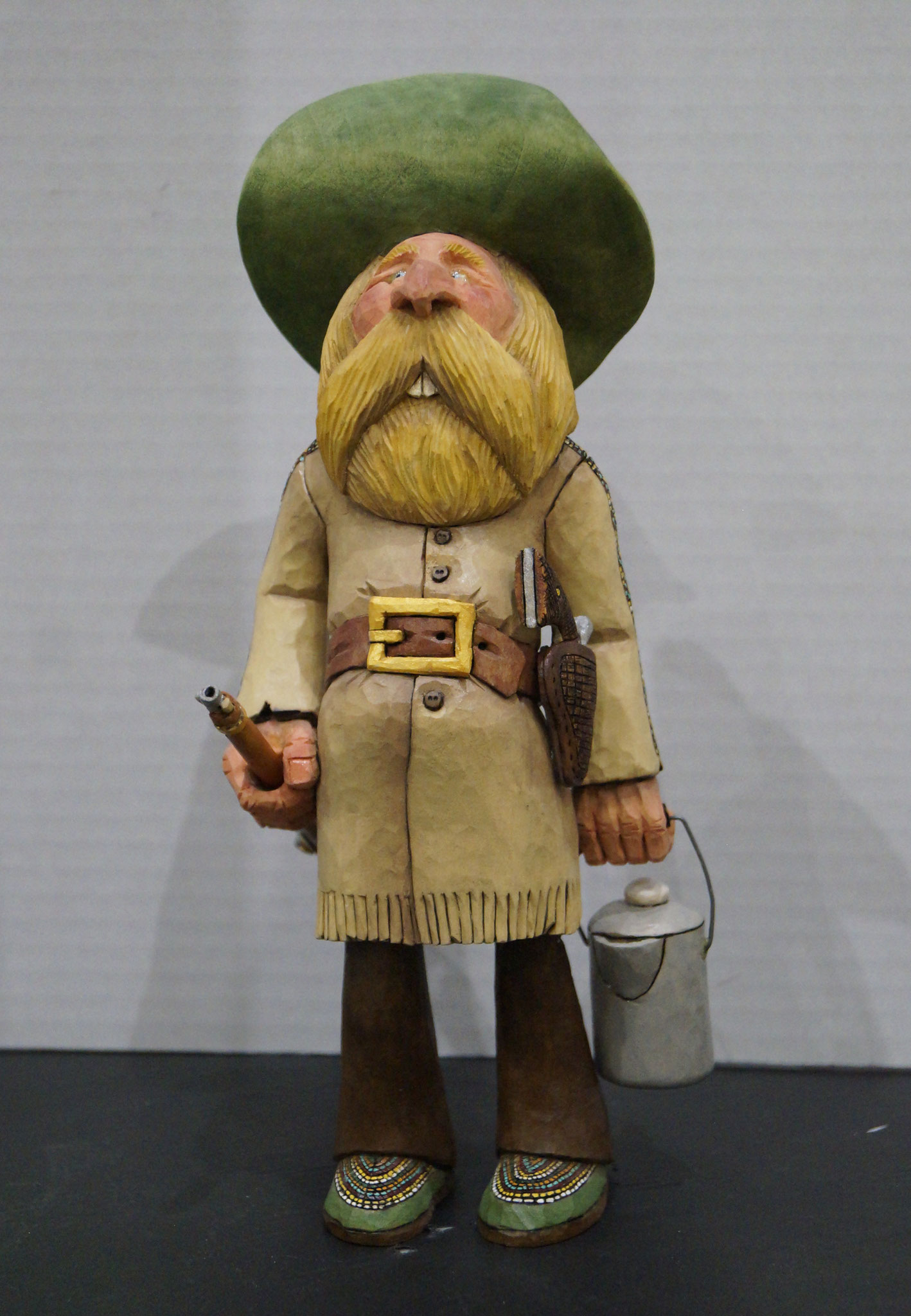 W-2 Caricature Carving - Tom Lease - Third Place