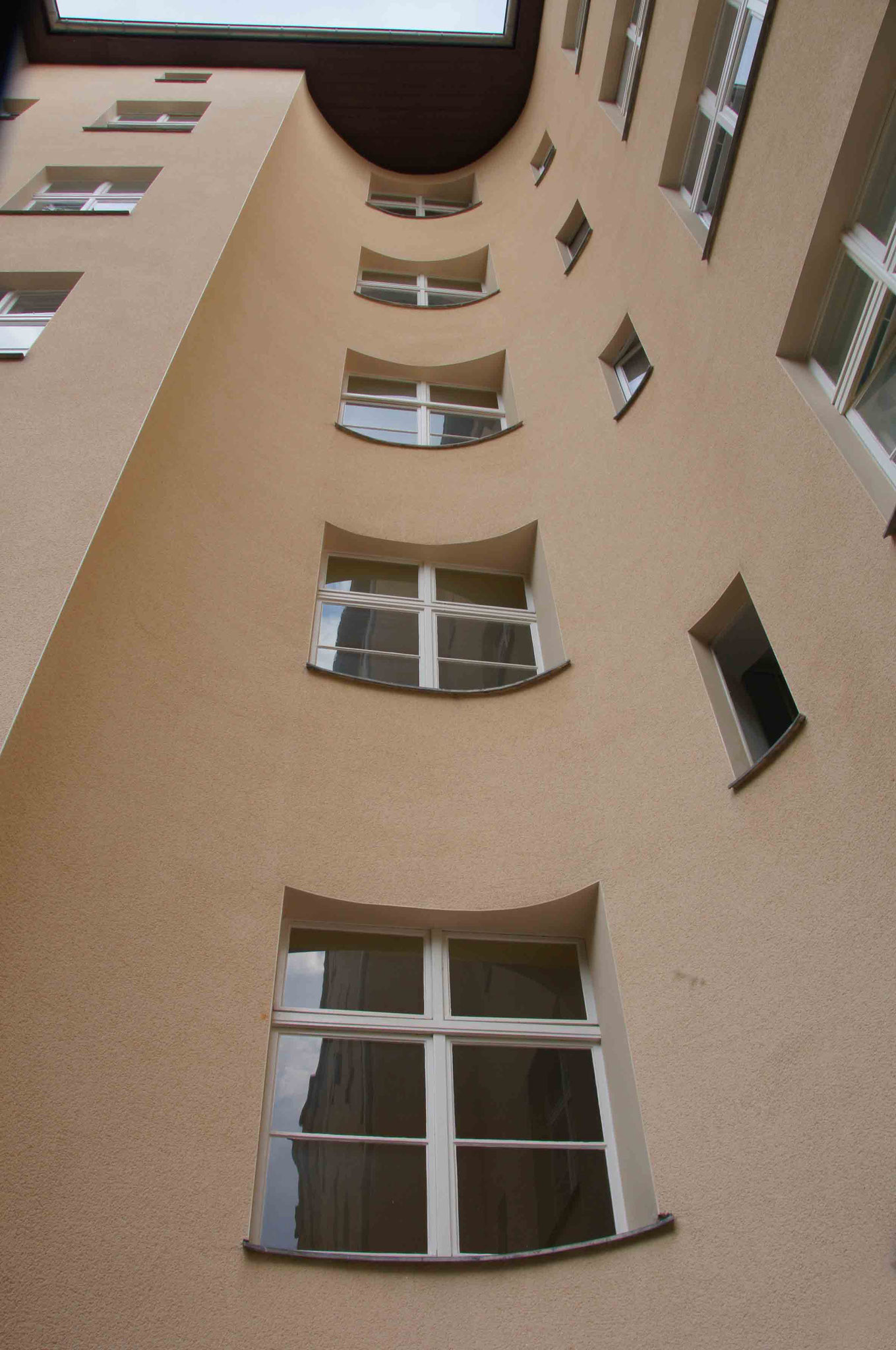 Alexanderhof, Schönhauser