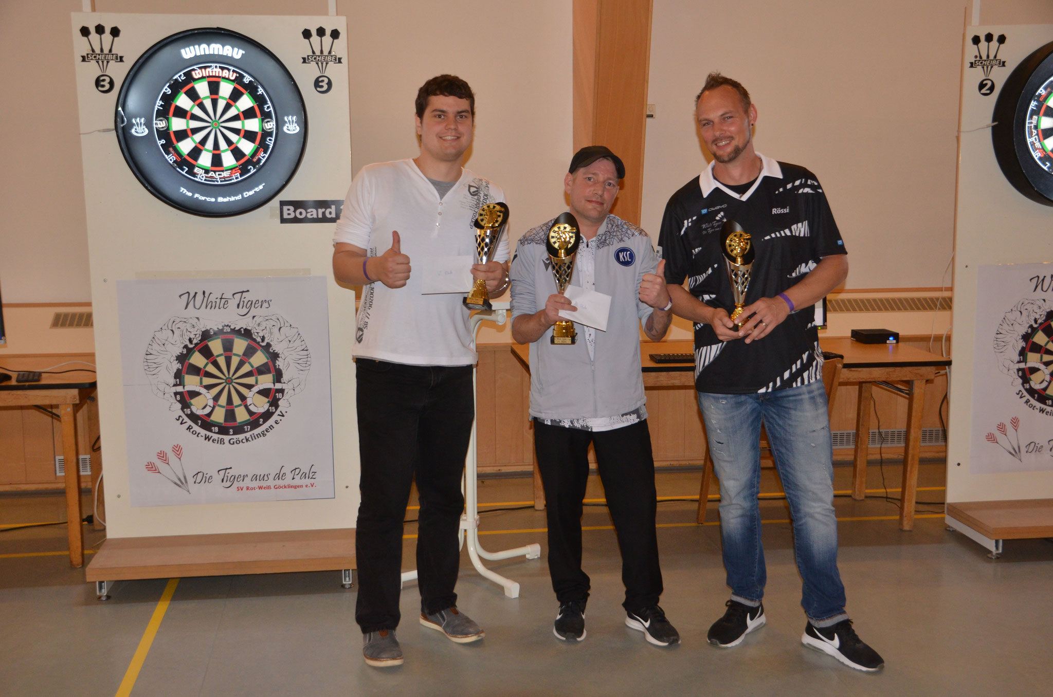 v.l.n.r Pascal Knebel (2.Platz), Tino Wingerter (1.Platz), Michael Rössger (3.Platz)