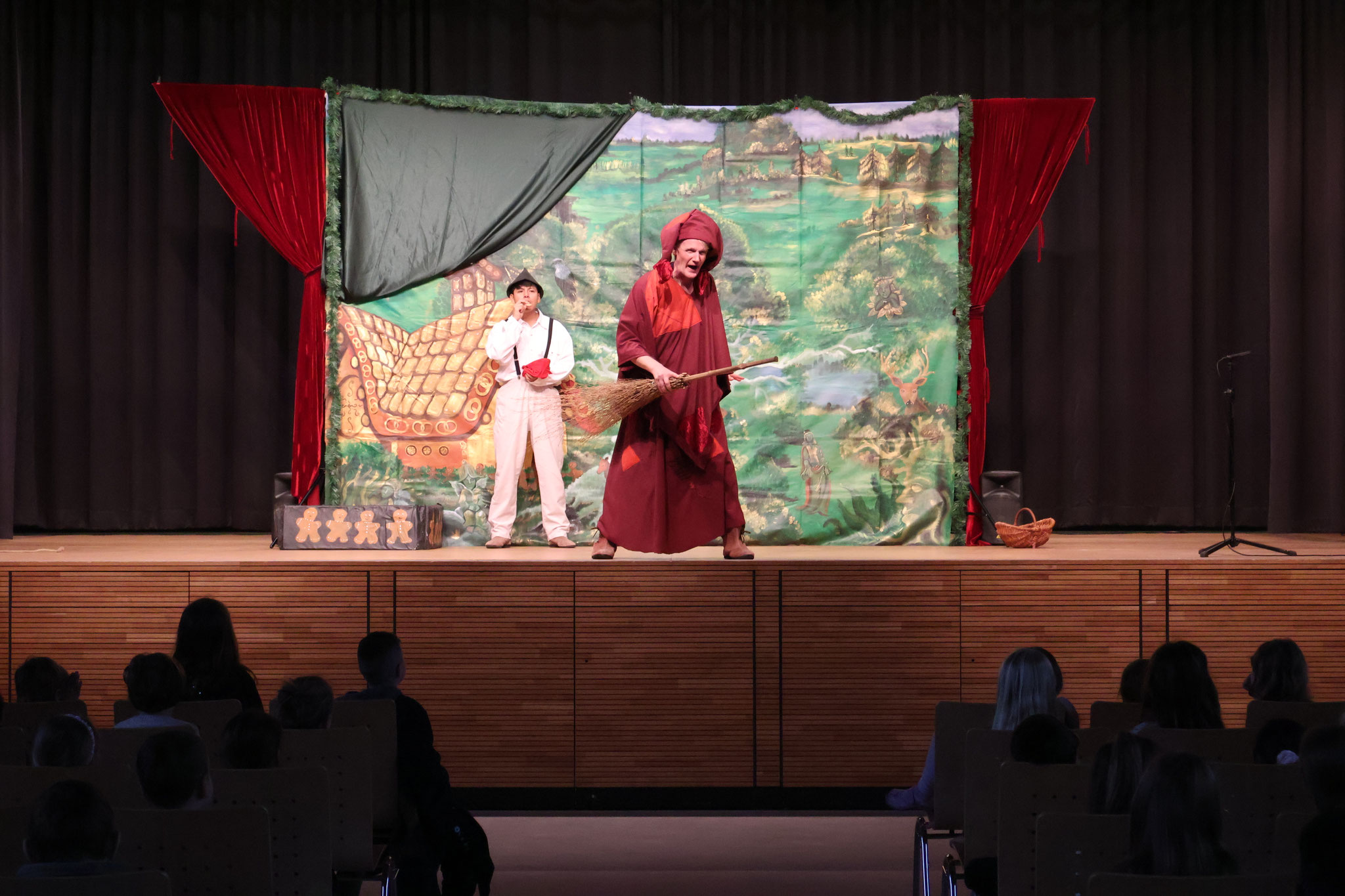 Da ist sie, die Hexe!