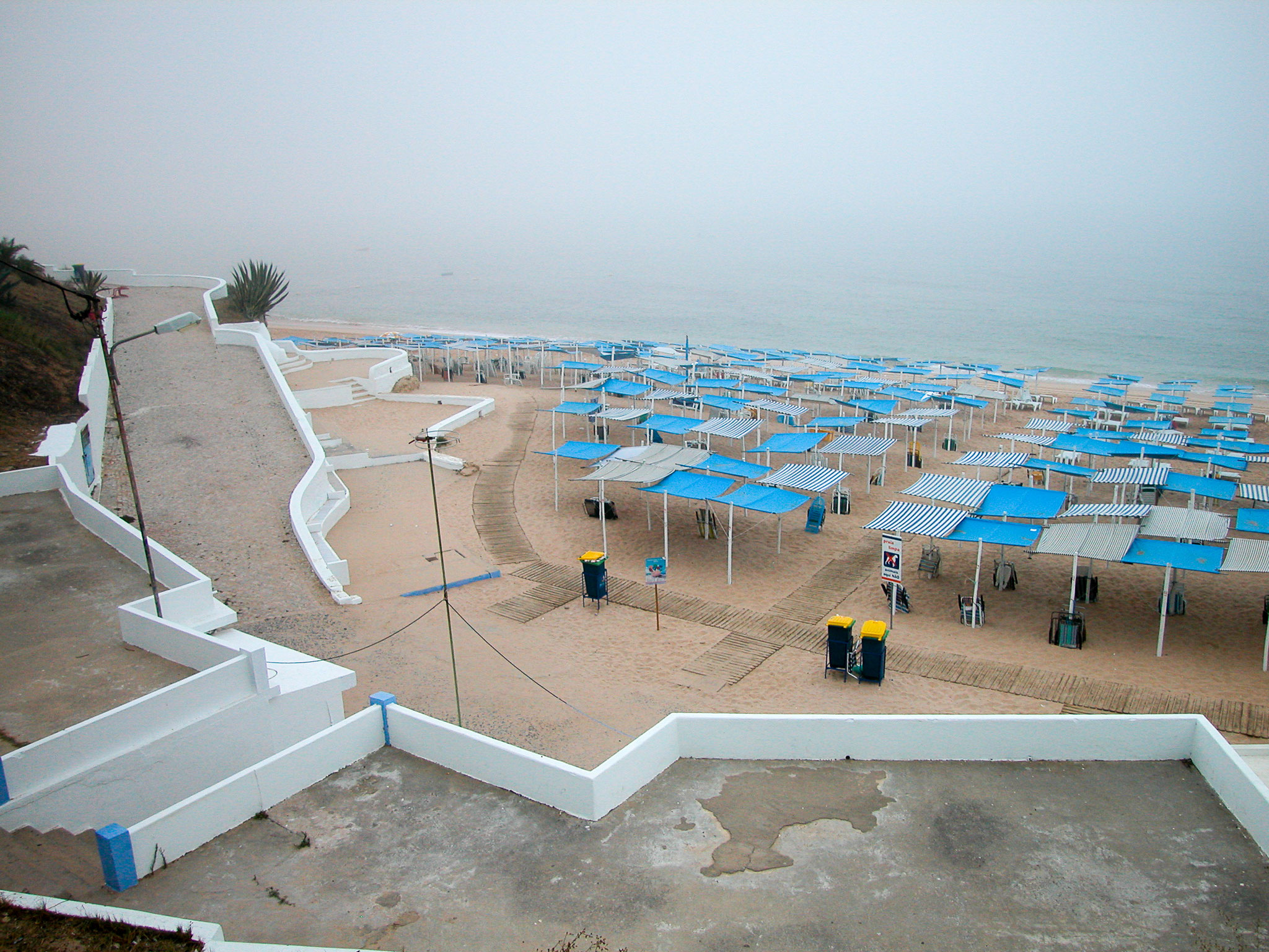 Strandhaus IV 2004 Armacao de Pera 80x60